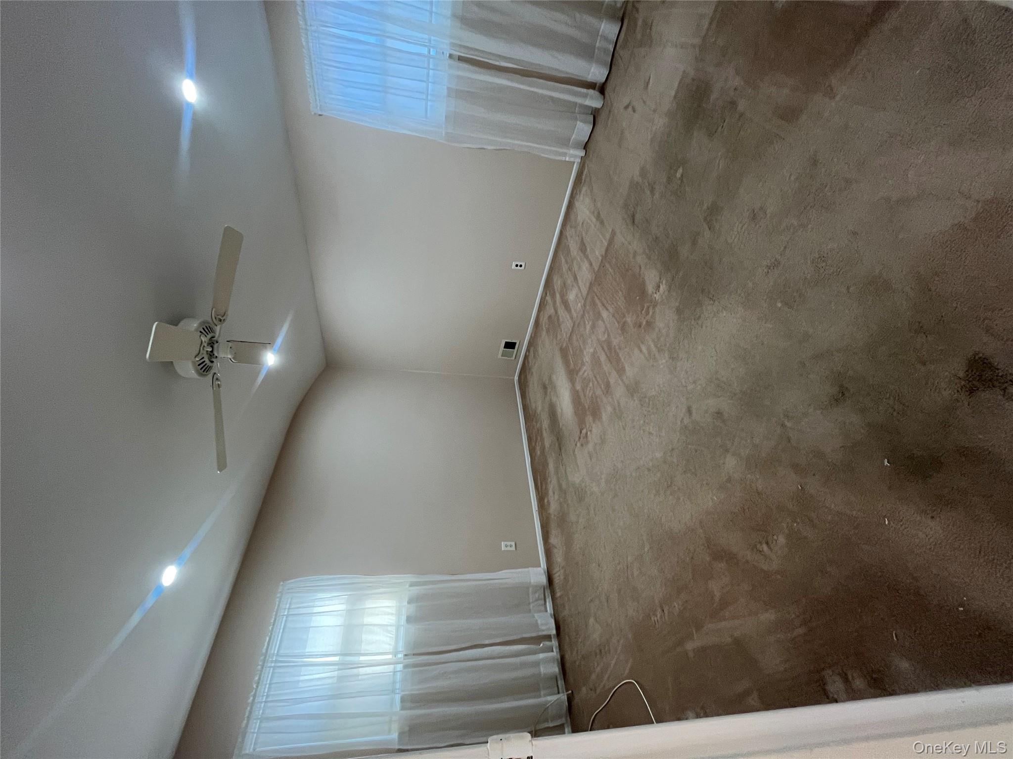 #11 photo, 27 Douglass Street, Brentwood , NY 11717