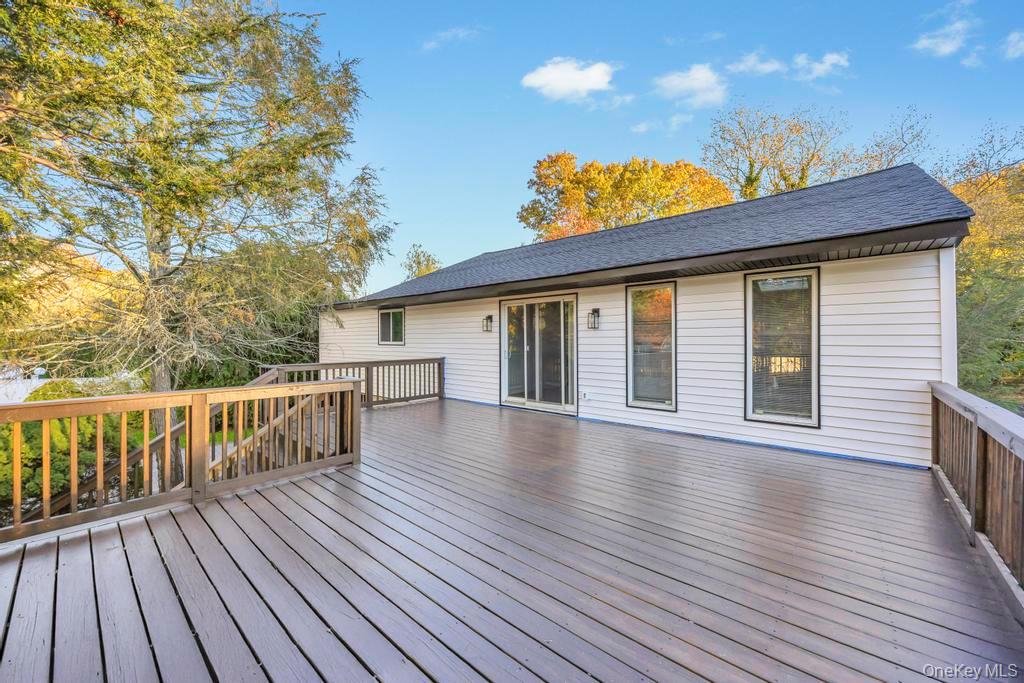 #3 photo, 29 Dillon Drive, Dix Hills , NY 11746