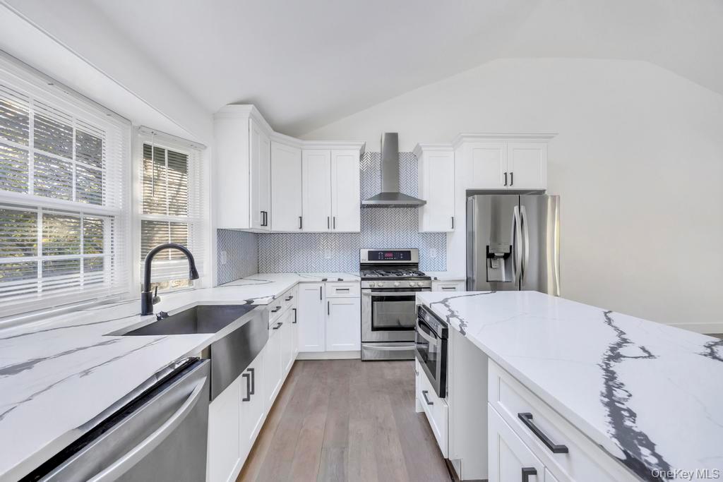 #7 photo, 29 Dillon Drive, Dix Hills , NY 11746