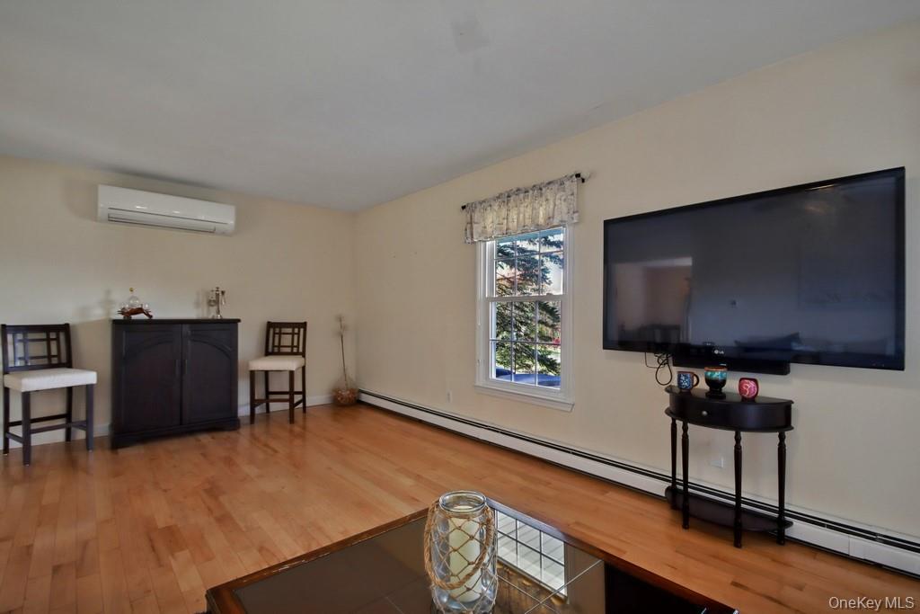 #10 photo, 7 Farview Road, Hopewell Junction , NY 12533