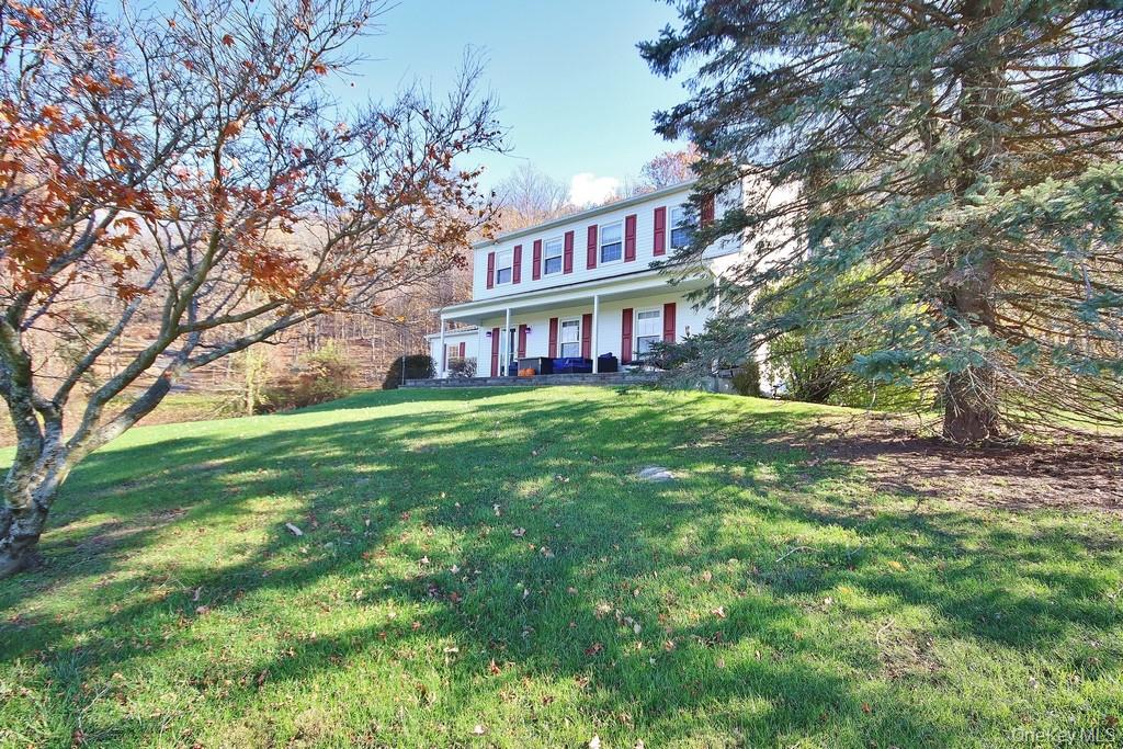 #2 photo, 7 Farview Road, Hopewell Junction , NY 12533