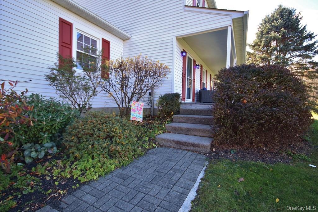 #4 photo, 7 Farview Road, Hopewell Junction , NY 12533