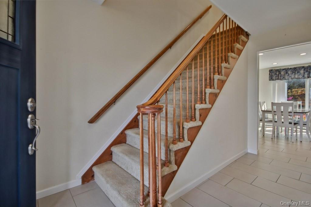 #6 photo, 7 Farview Road, Hopewell Junction , NY 12533