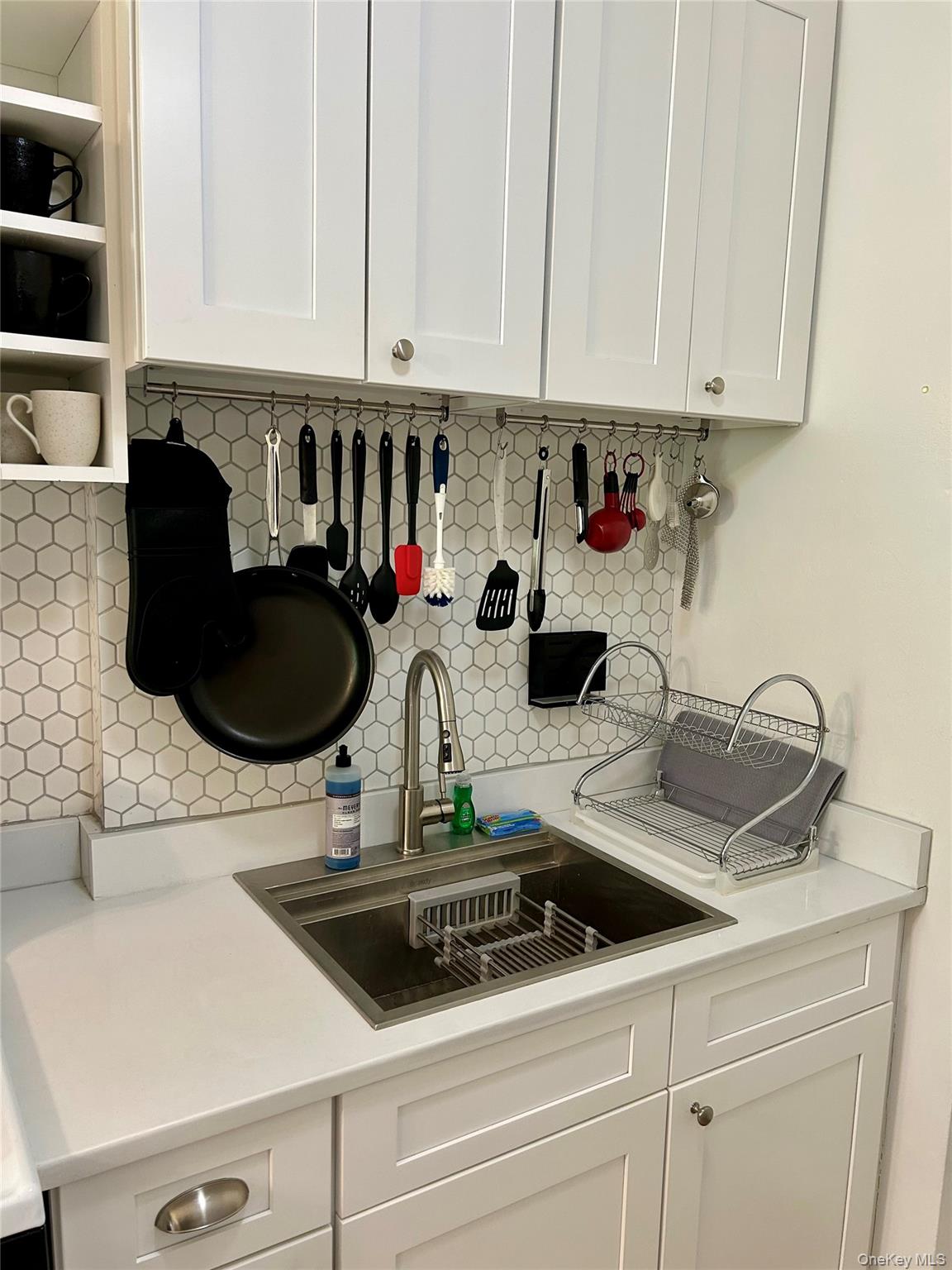 #18 photo, 474 W 238th Street, Bronx , NY 10463