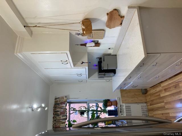 #10 photo, 245 Parkview Avenue, Bronxville , NY 10708