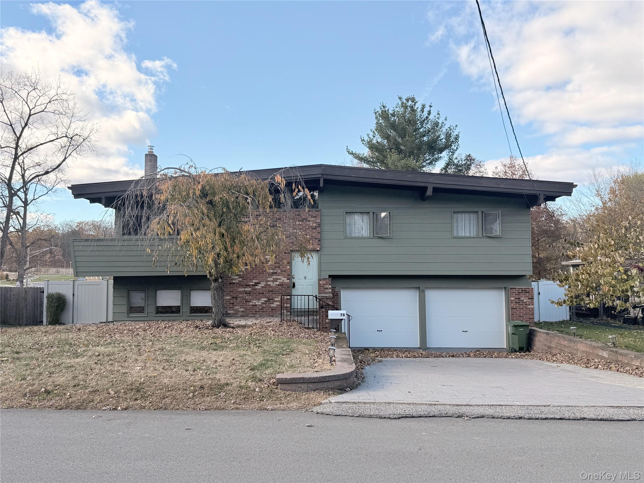 #1 photo, 78 Commonwealth Avenue, Middletown , NY 10940