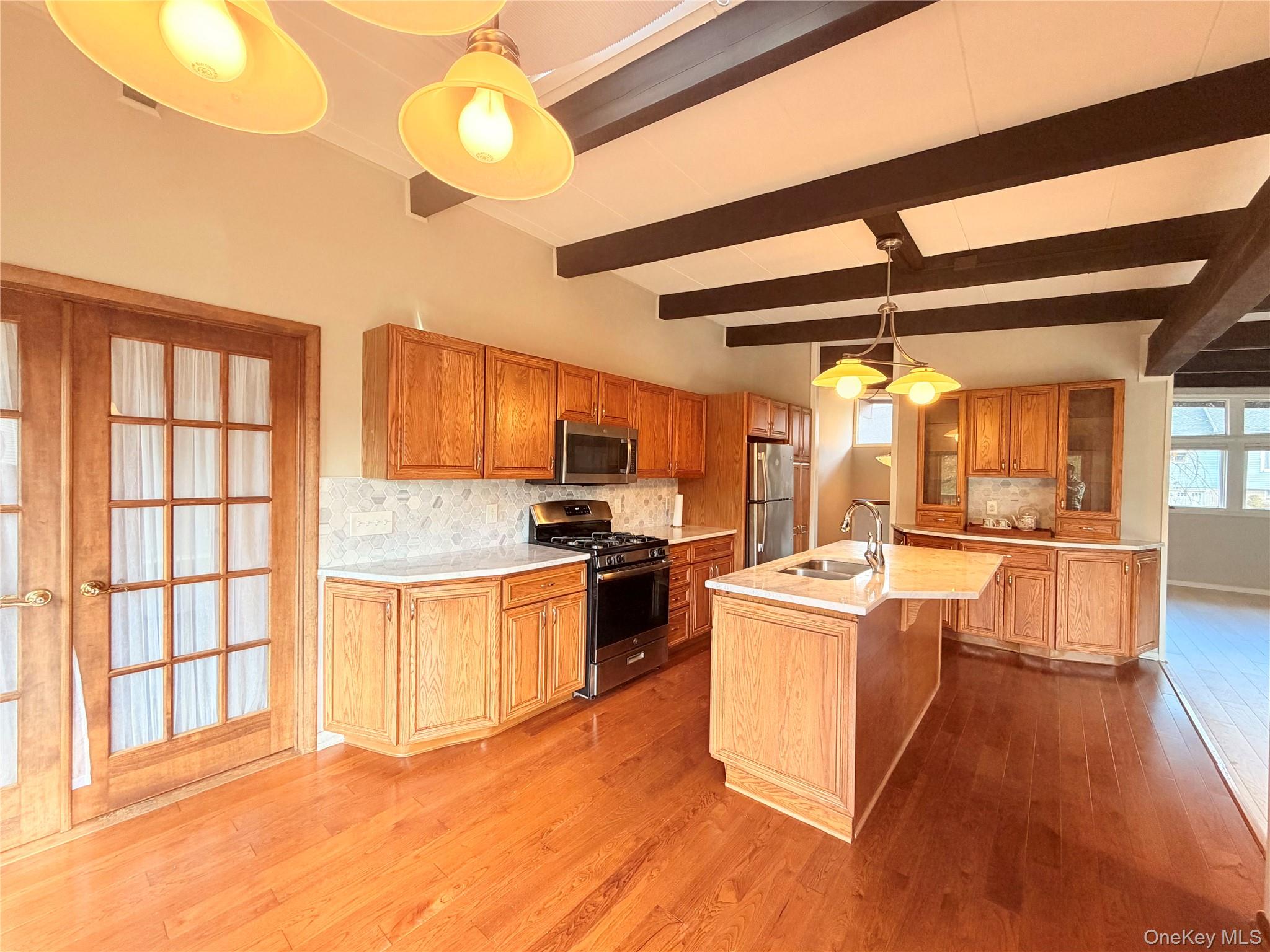 #10 photo, 78 Commonwealth Avenue, Middletown , NY 10940