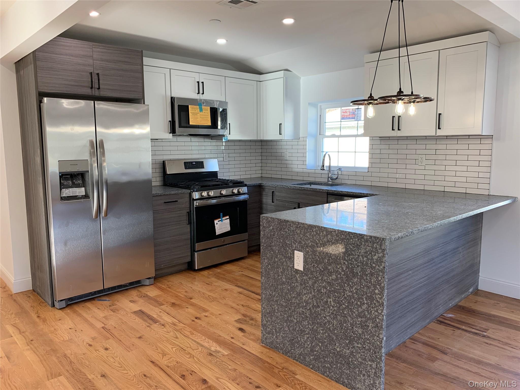 #1 photo, 11542 175 Street, Saint Albans , NY 11434