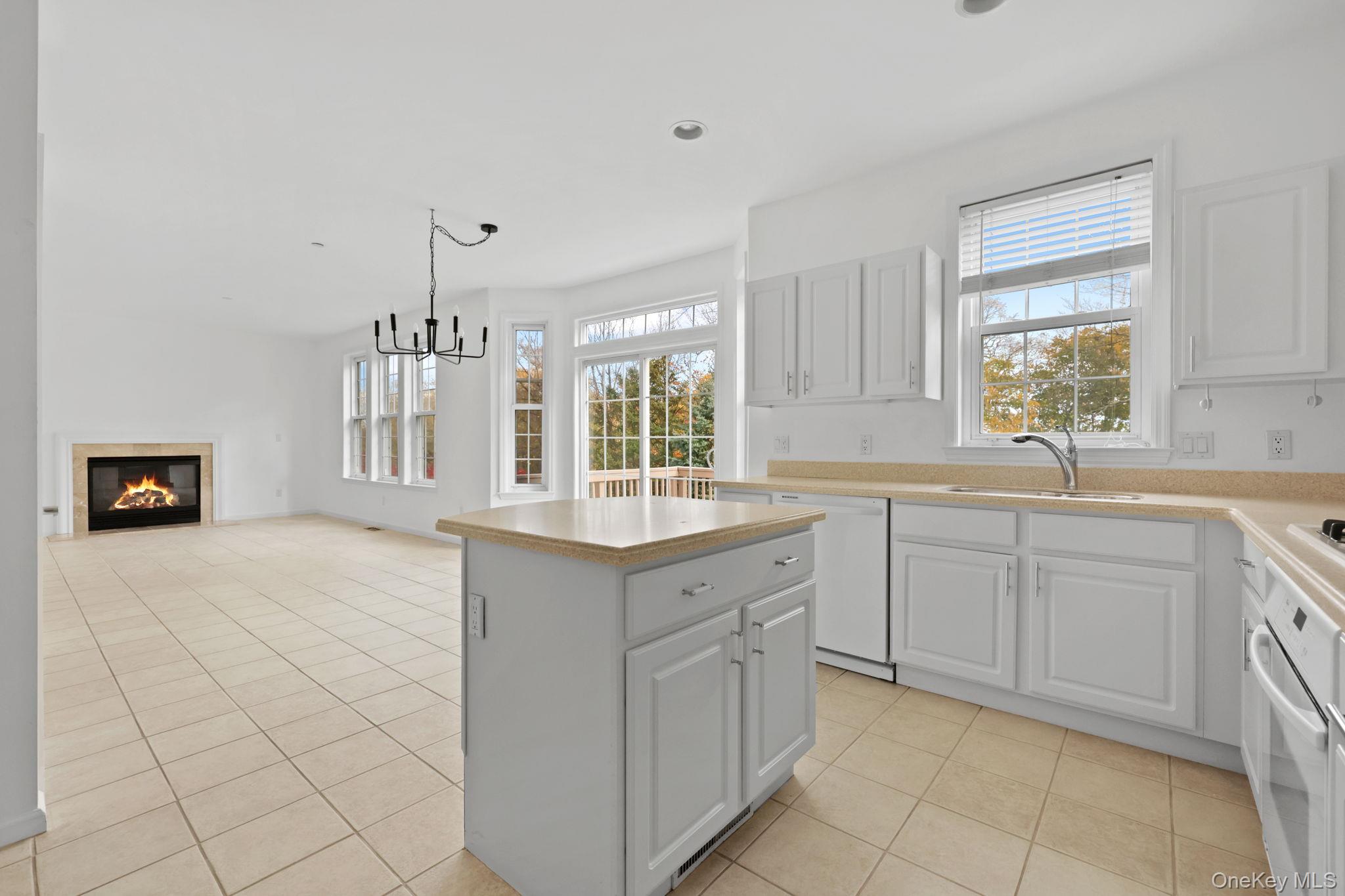 #14 photo, 45 High Point Circle, Rye Brook , NY 10573