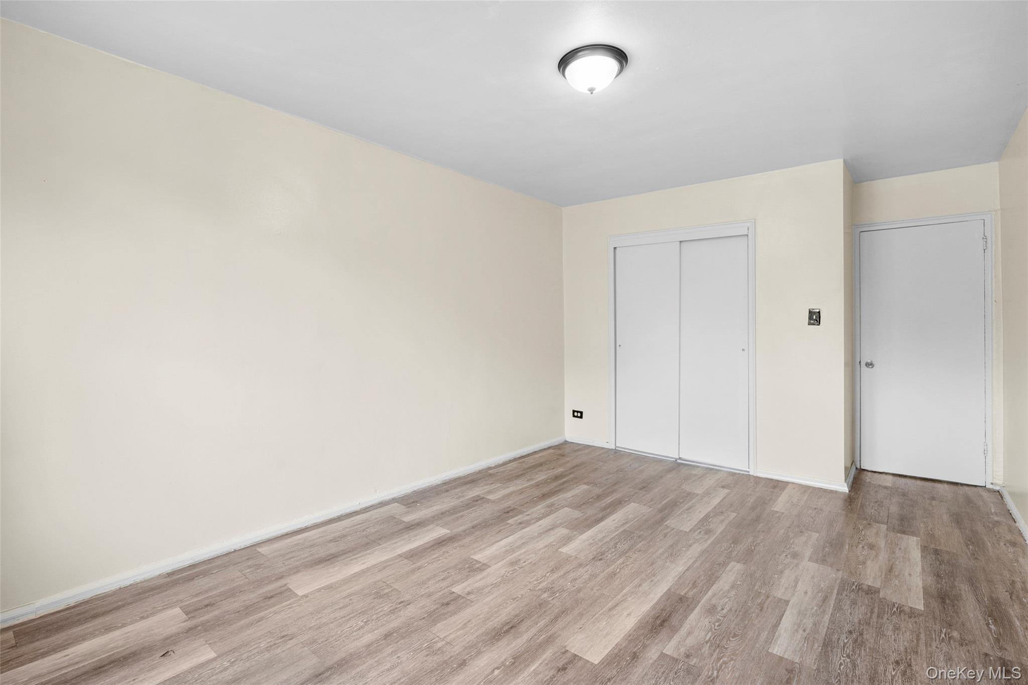 #14 photo, 3231 Barker Avenue, Bronx , NY 10467