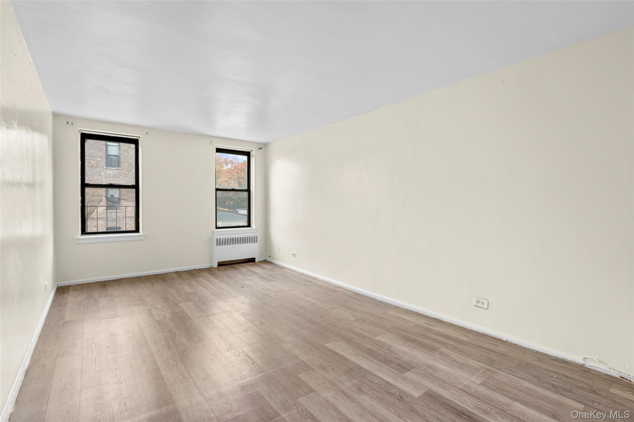#5 photo, 3231 Barker Avenue, Bronx , NY 10467