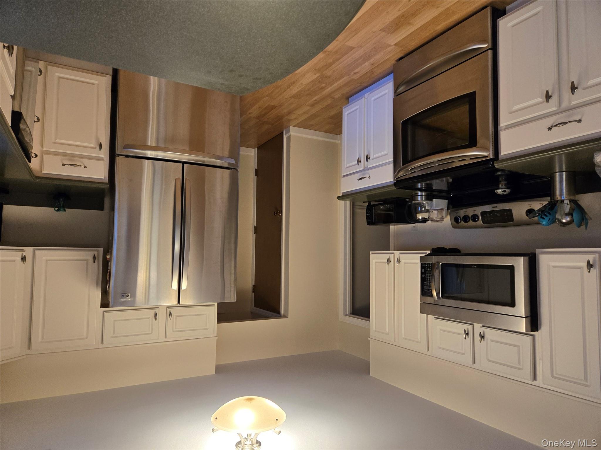 #10 photo, 16 Woodcrest Drive, Hopewell Junction , NY 12533