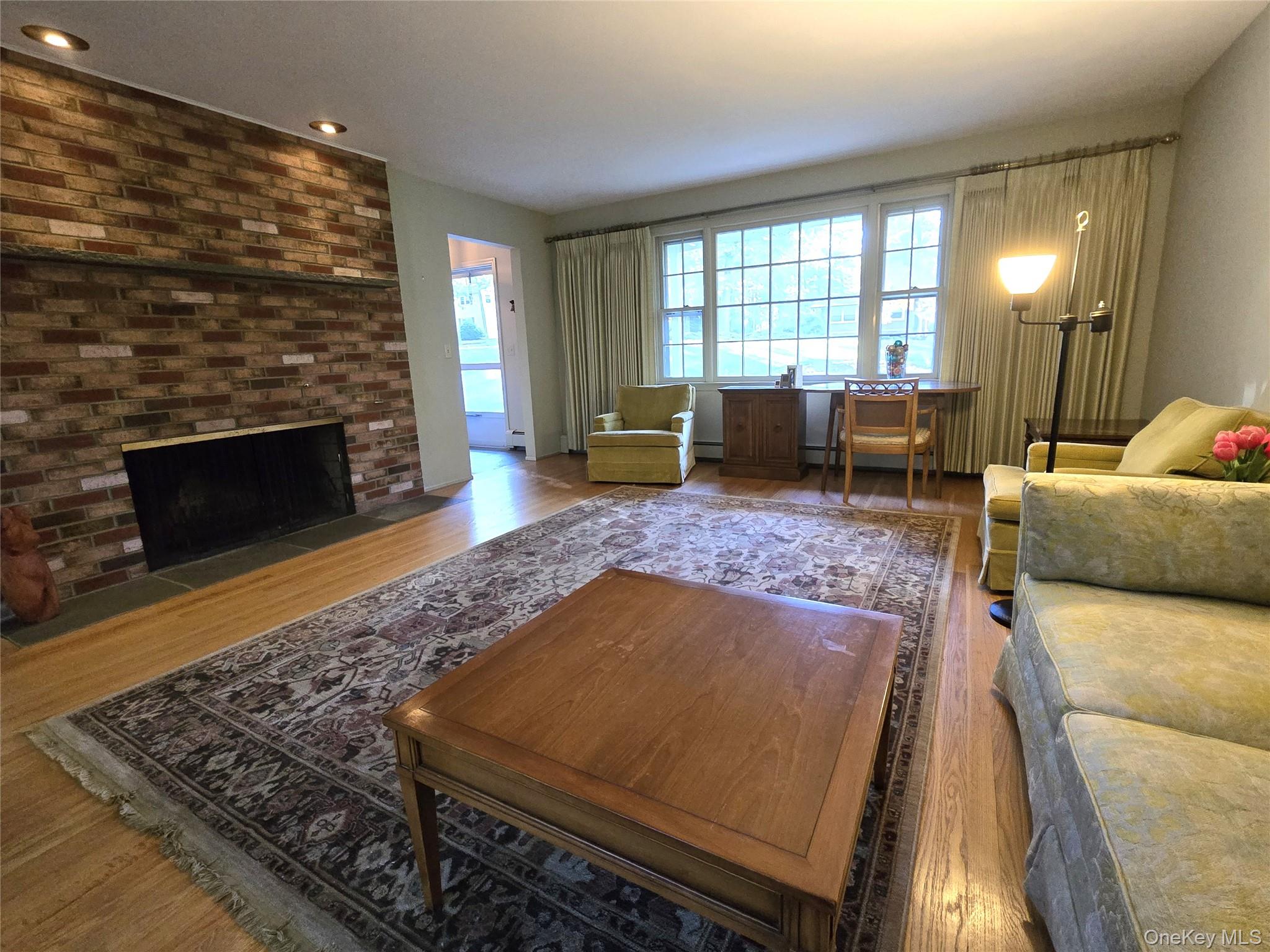 #6 photo, 16 Woodcrest Drive, Hopewell Junction , NY 12533