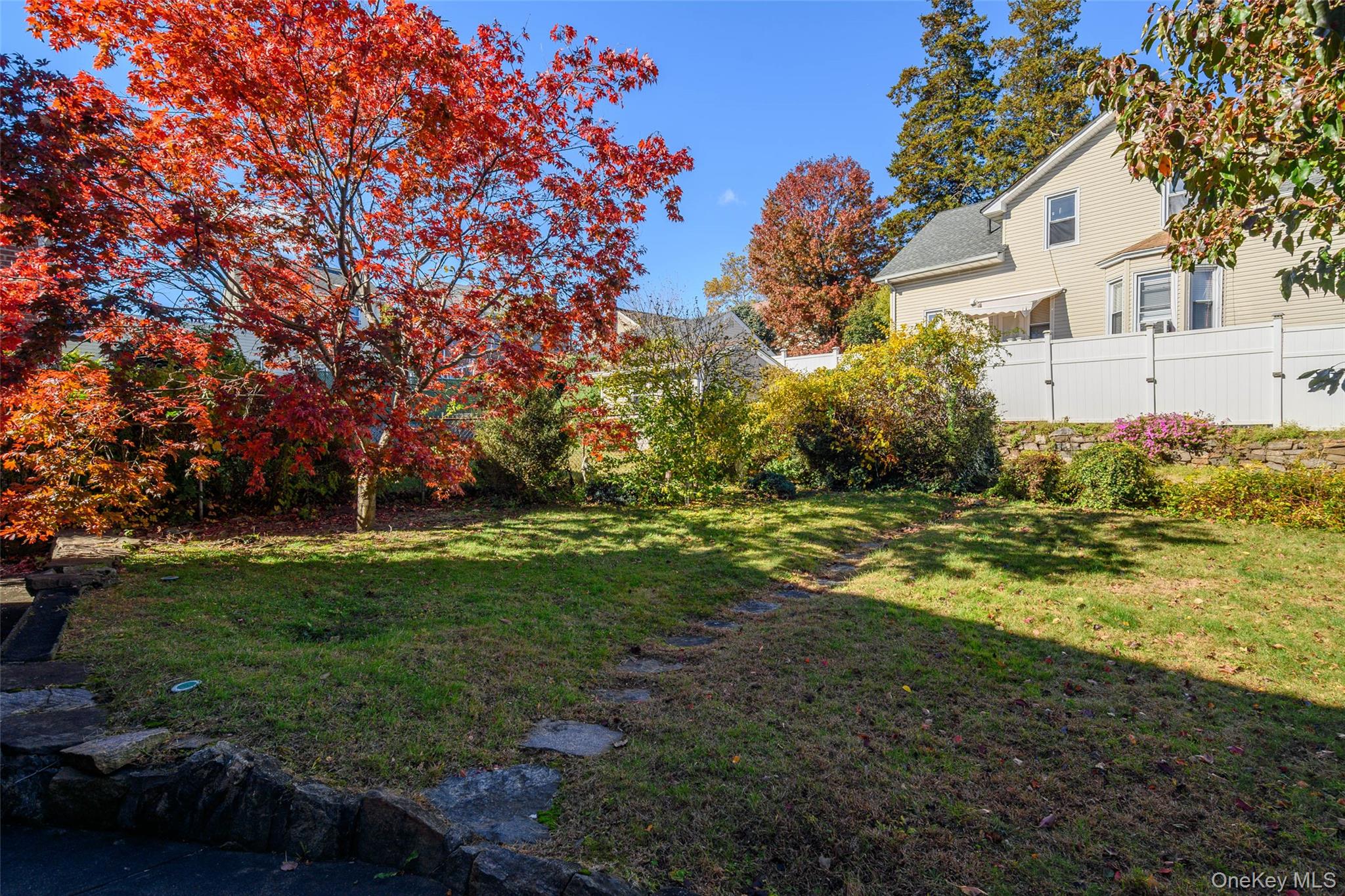 #5 photo, 45 Emerson Street, Yonkers , NY 10704