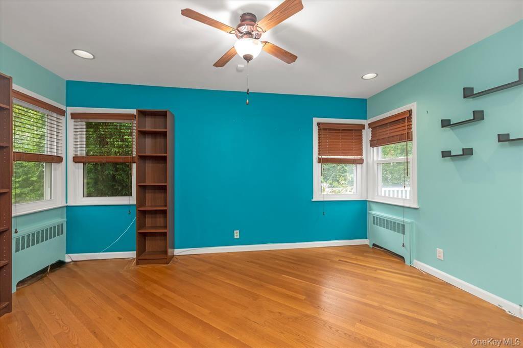 #14 photo, 709 Carlyle Street, Woodmere , NY 11598