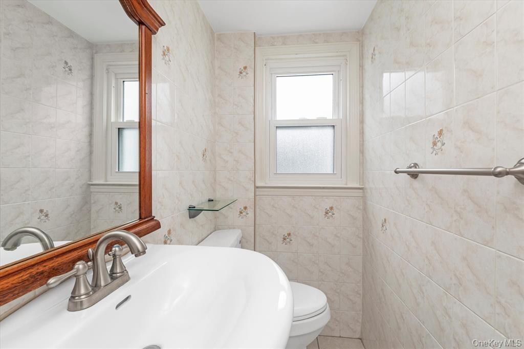 #15 photo, 709 Carlyle Street, Woodmere , NY 11598