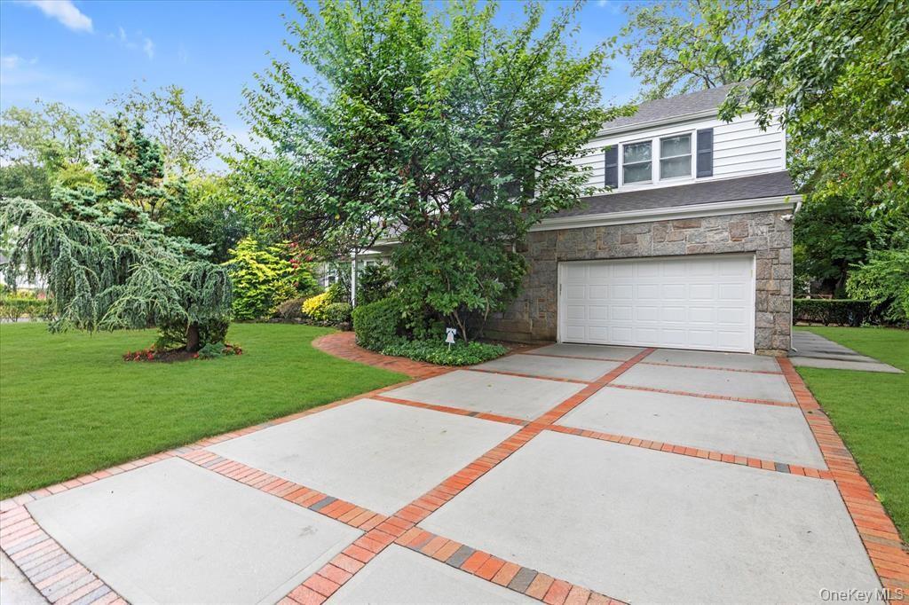 #2 photo, 709 Carlyle Street, Woodmere , NY 11598