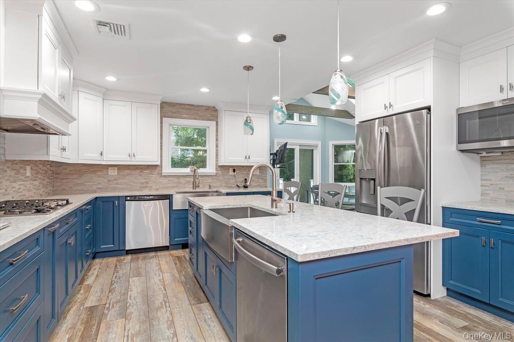 #9 photo, 709 Carlyle Street, Woodmere , NY 11598