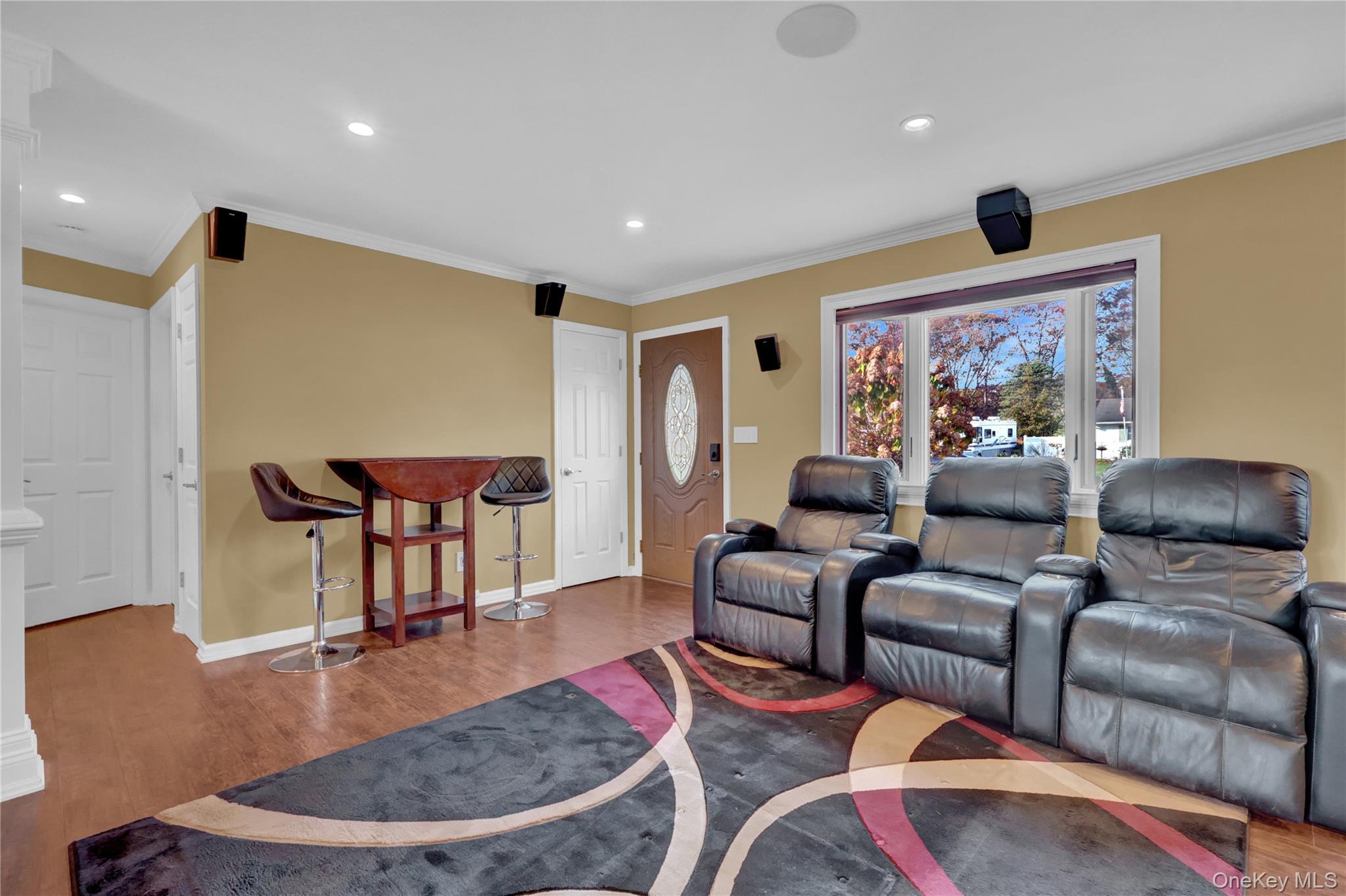 #10 photo, 882 Ocean Avenue, West Islip , NY 11795