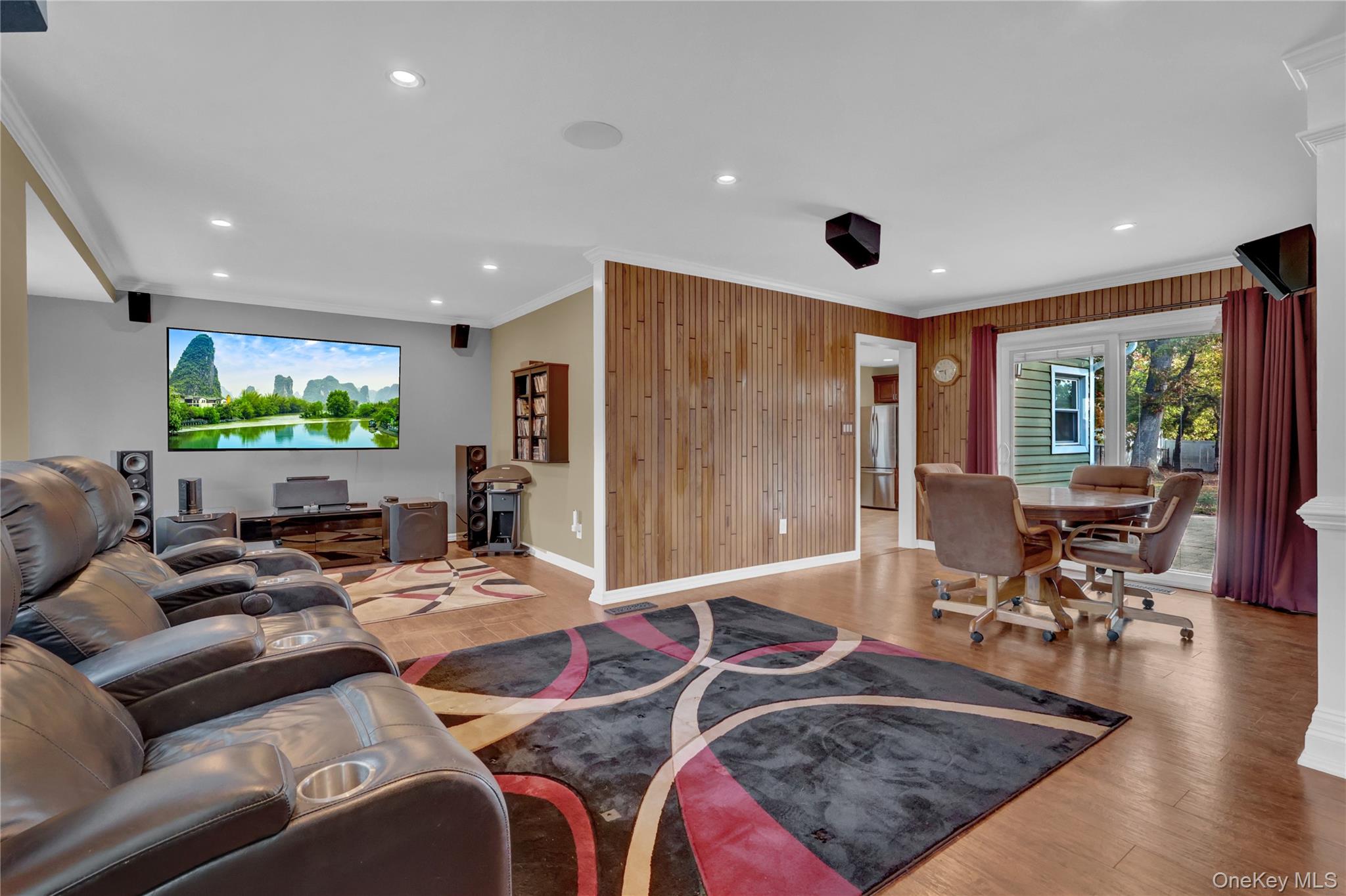 #11 photo, 882 Ocean Avenue, West Islip , NY 11795