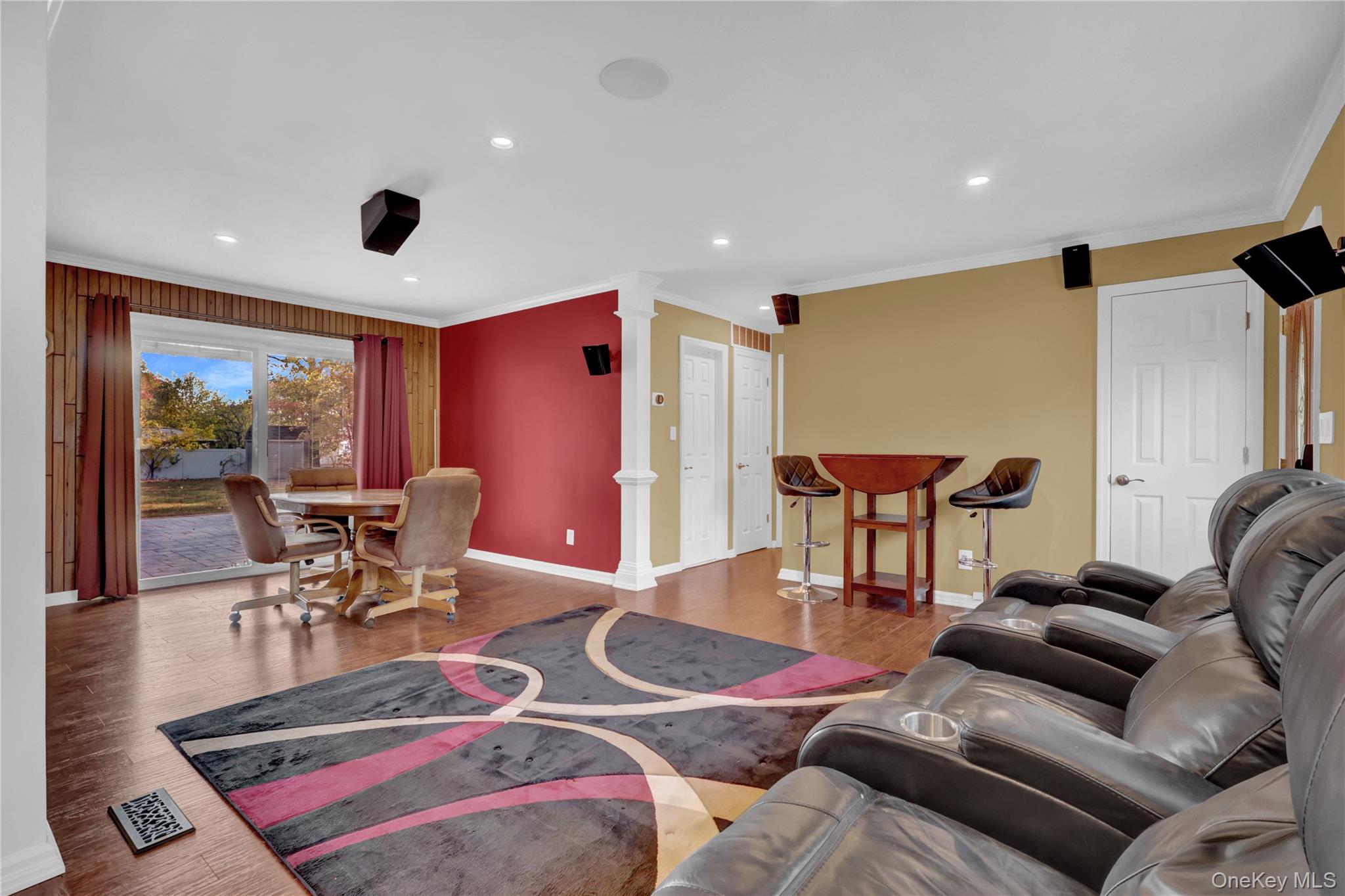 #14 photo, 882 Ocean Avenue, West Islip , NY 11795