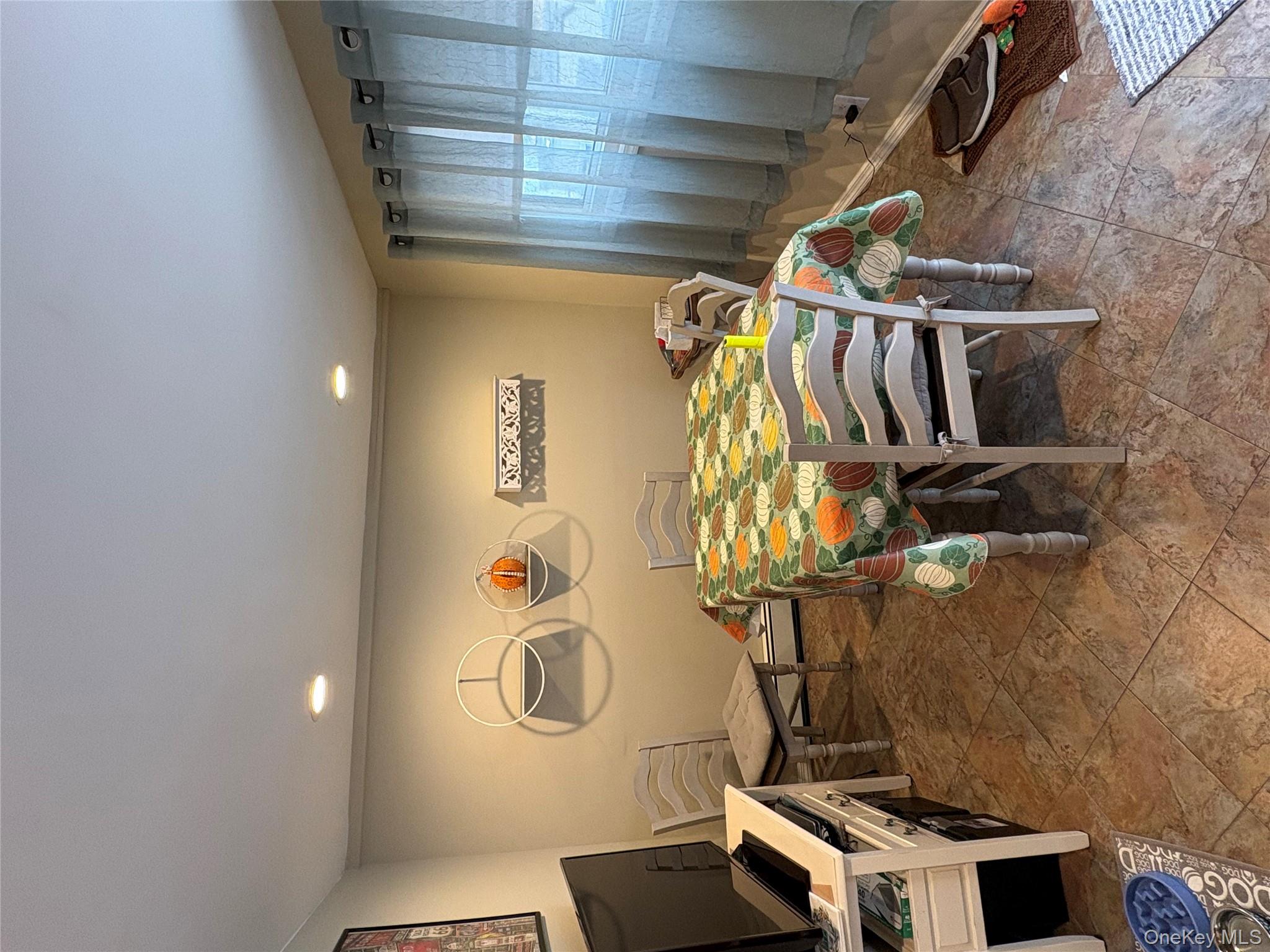 #3 photo, 191 Atlantic Place, Hauppauge , NY 11788