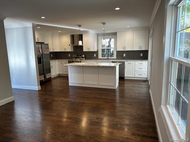 #3 photo, 25 Maple Place, Hicksville , NY 11801