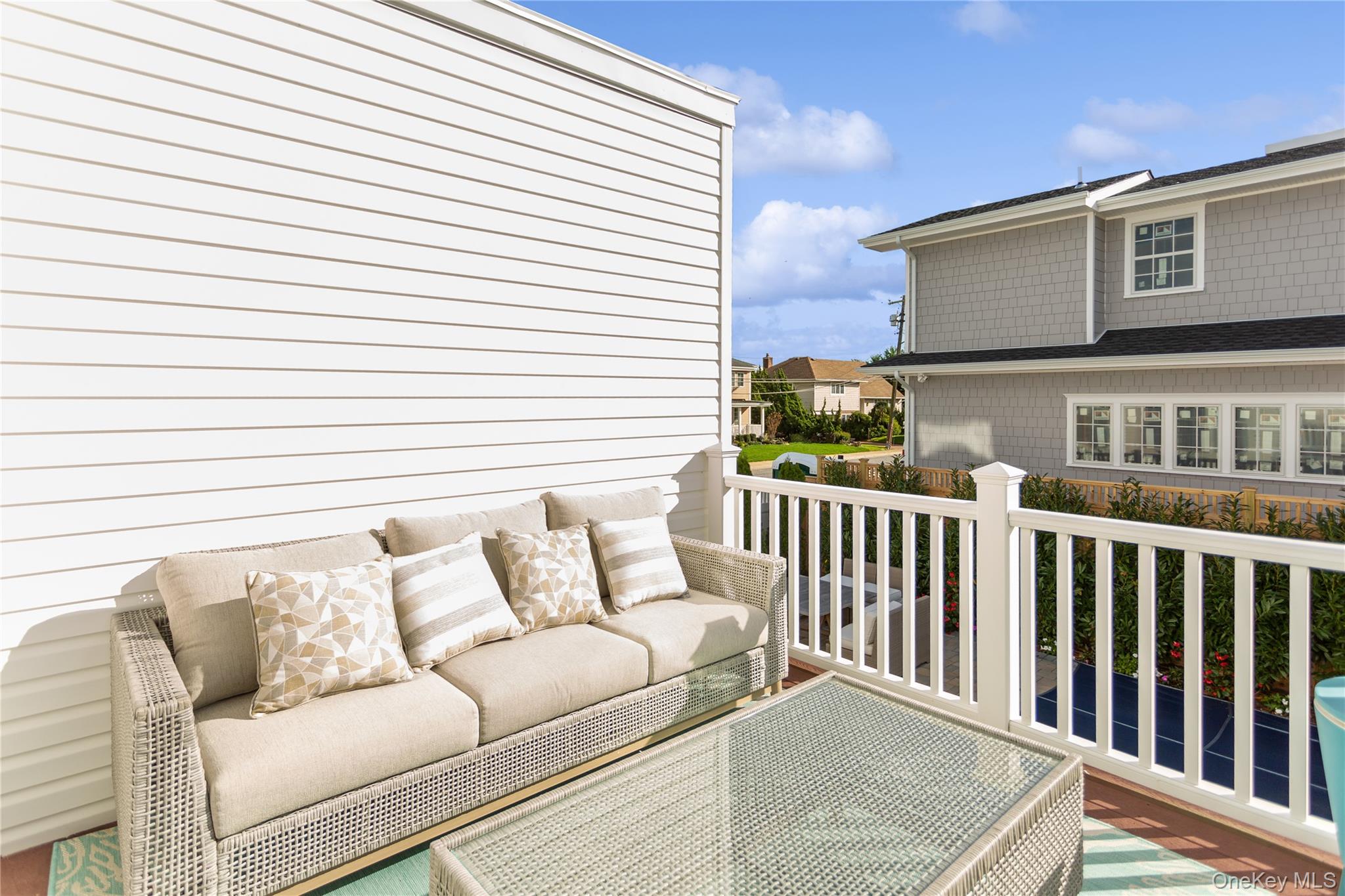 #18 photo, 2 Leamington St, Lido Beach , NY 11561