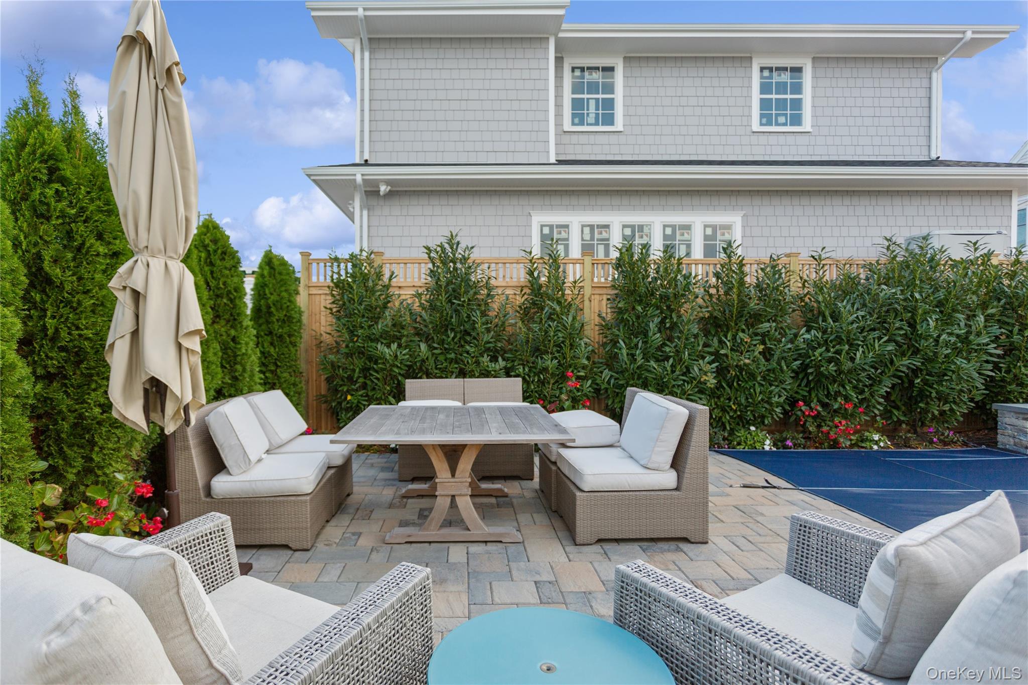 #6 photo, 2 Leamington St, Lido Beach , NY 11561