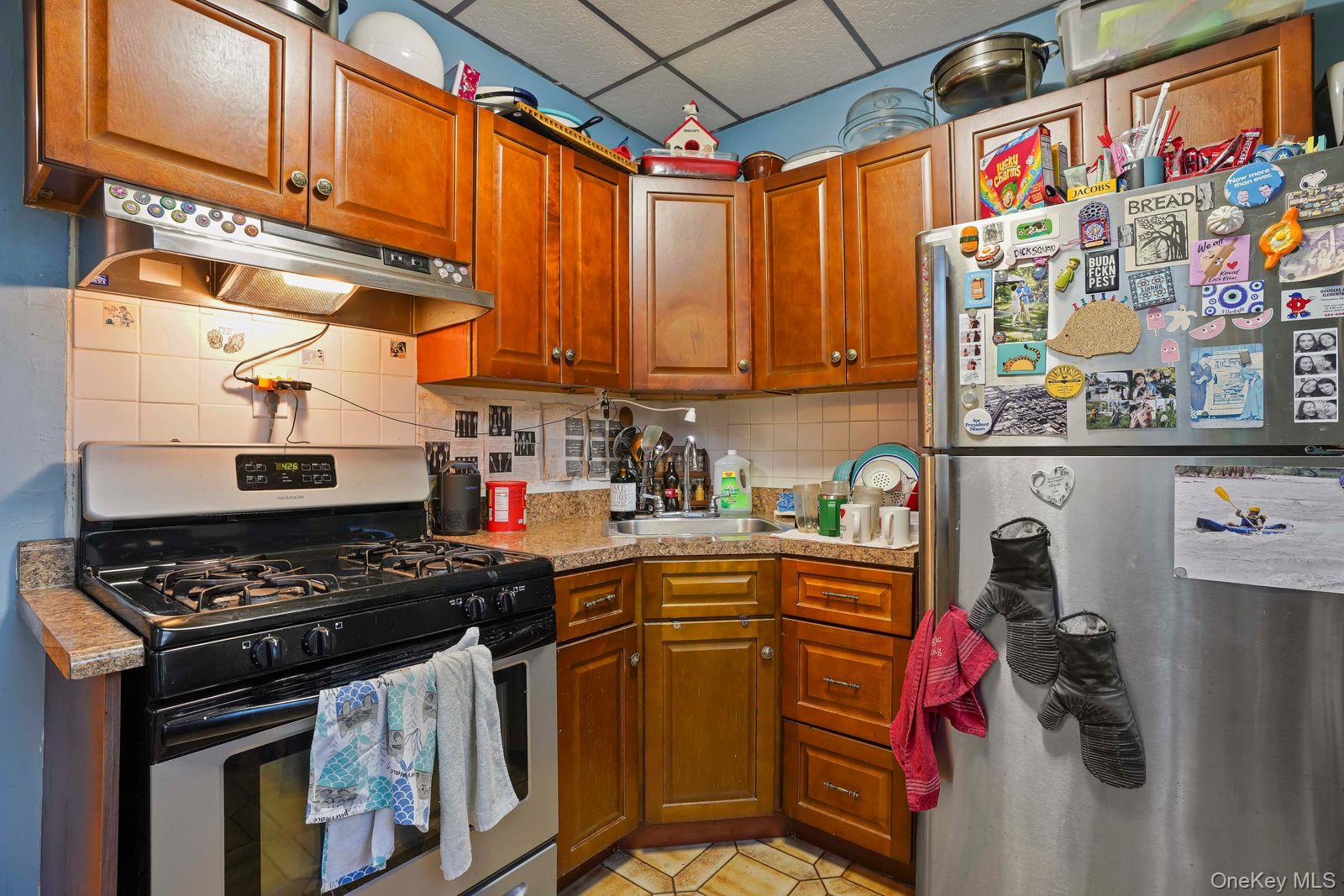 #5 photo, 1920 Palmetto Street, Ridgewood , NY 11385