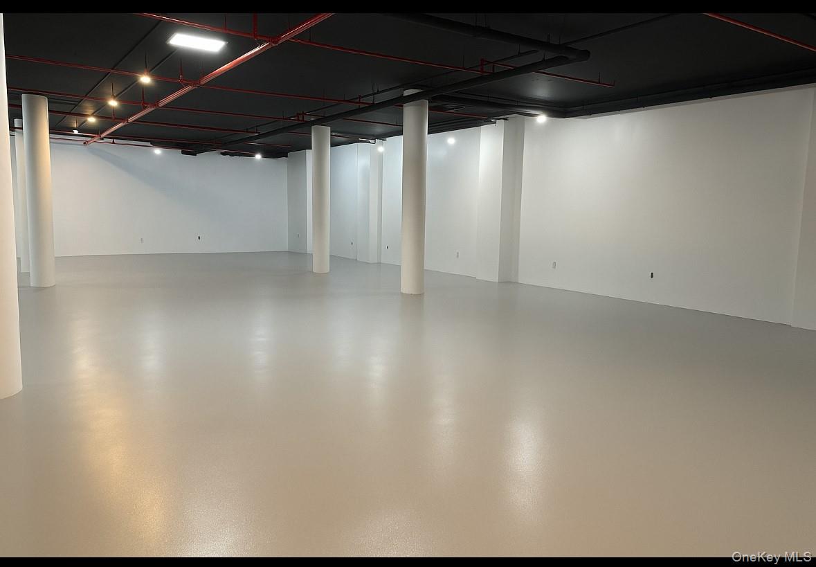 #6 photo, 29-30 12th Street, Astoria , NY 11102