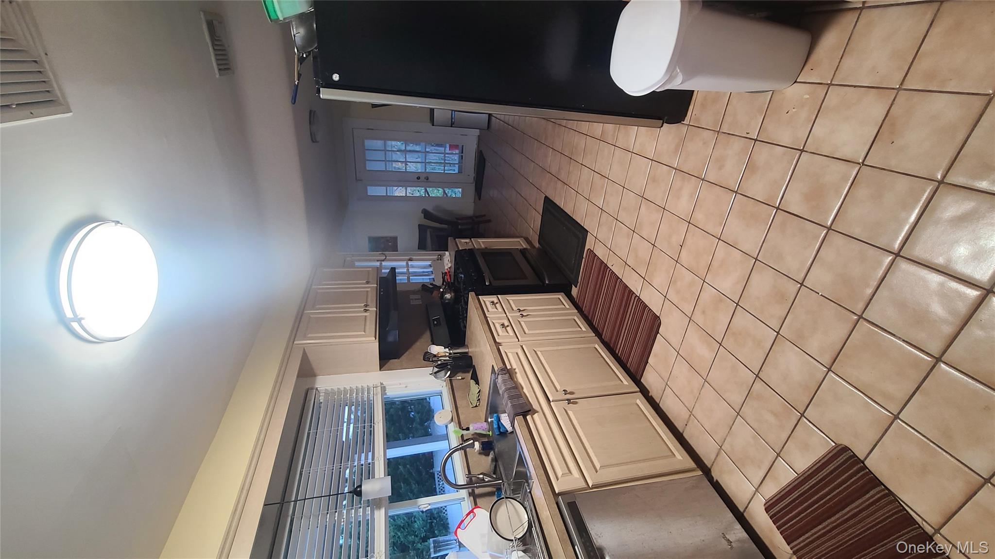 #4 photo, 2 Addison Lane, Greenvale , NY 11548