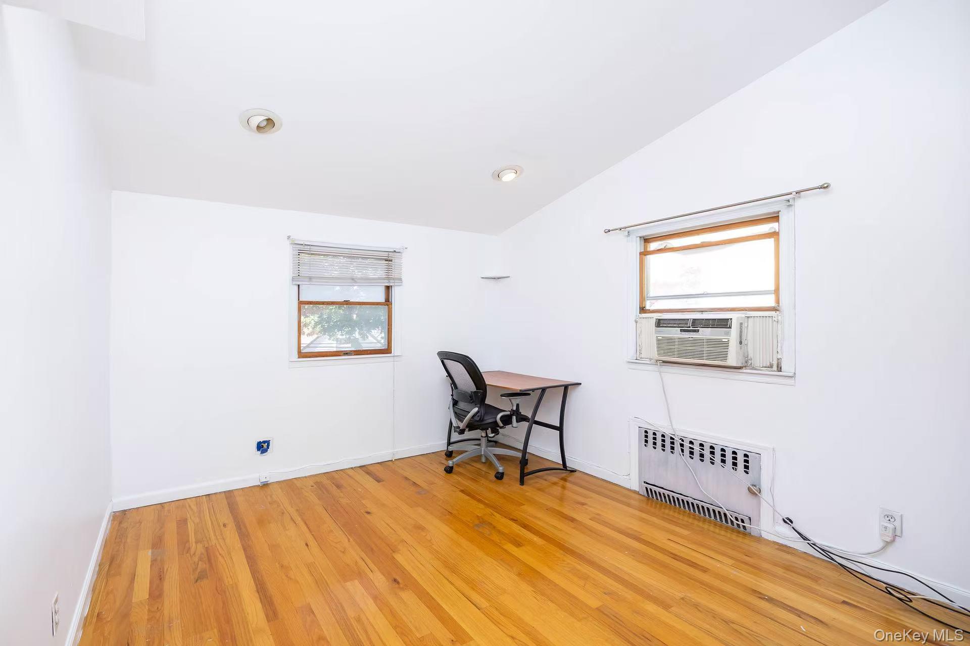 #16 photo, 56-28 213th Street, Bayside , NY 11364