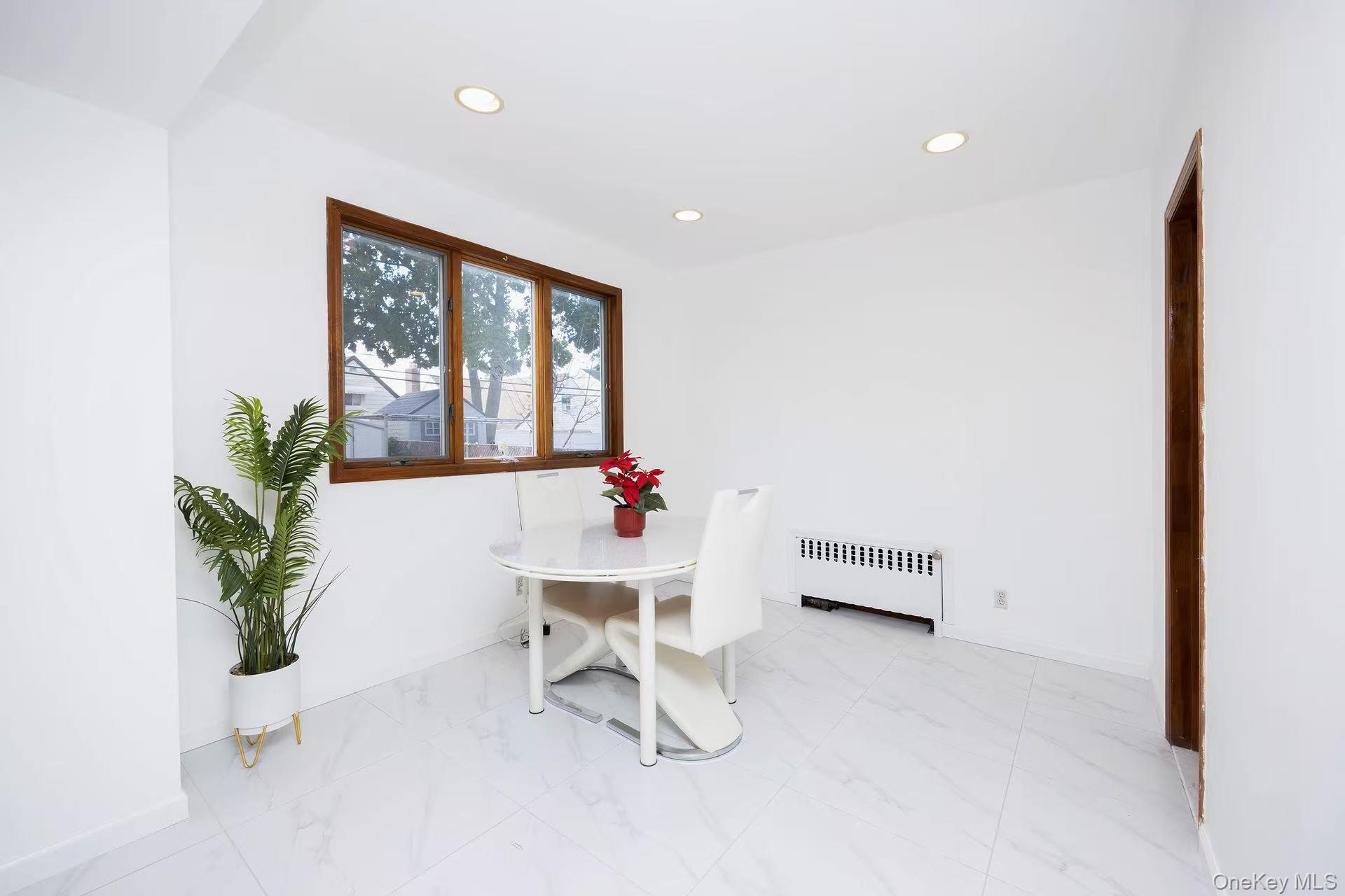 #8 photo, 56-28 213th Street, Bayside , NY 11364