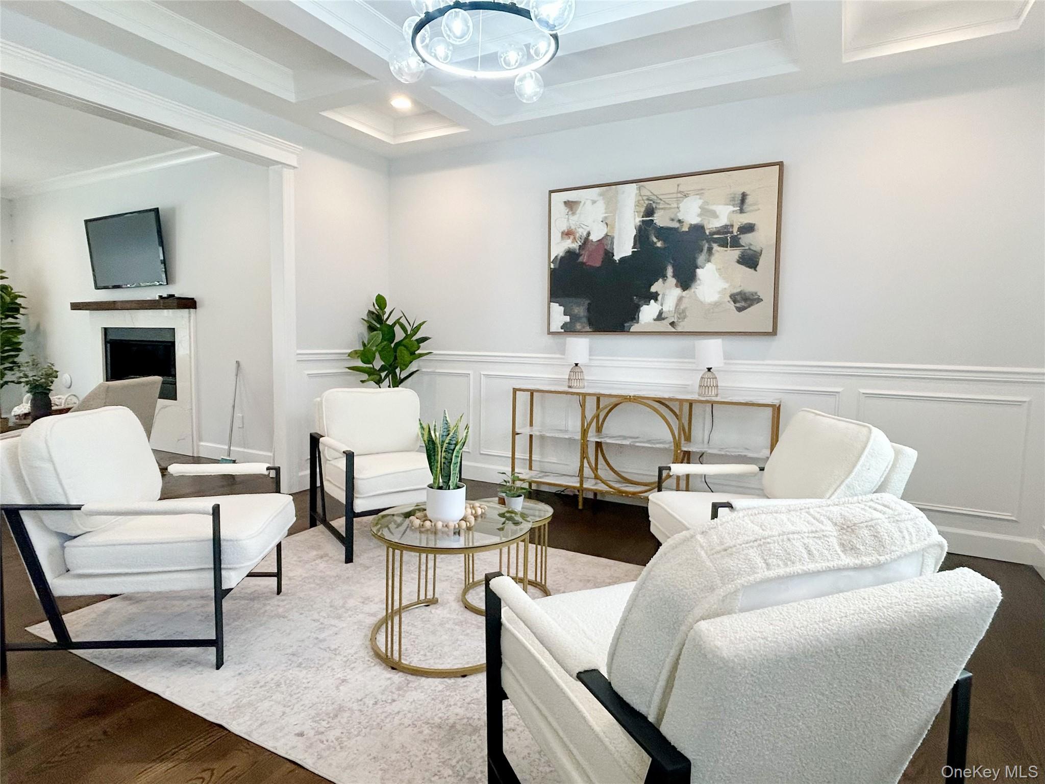 #3 photo, 60 Moss Lane, Jericho , NY 11753