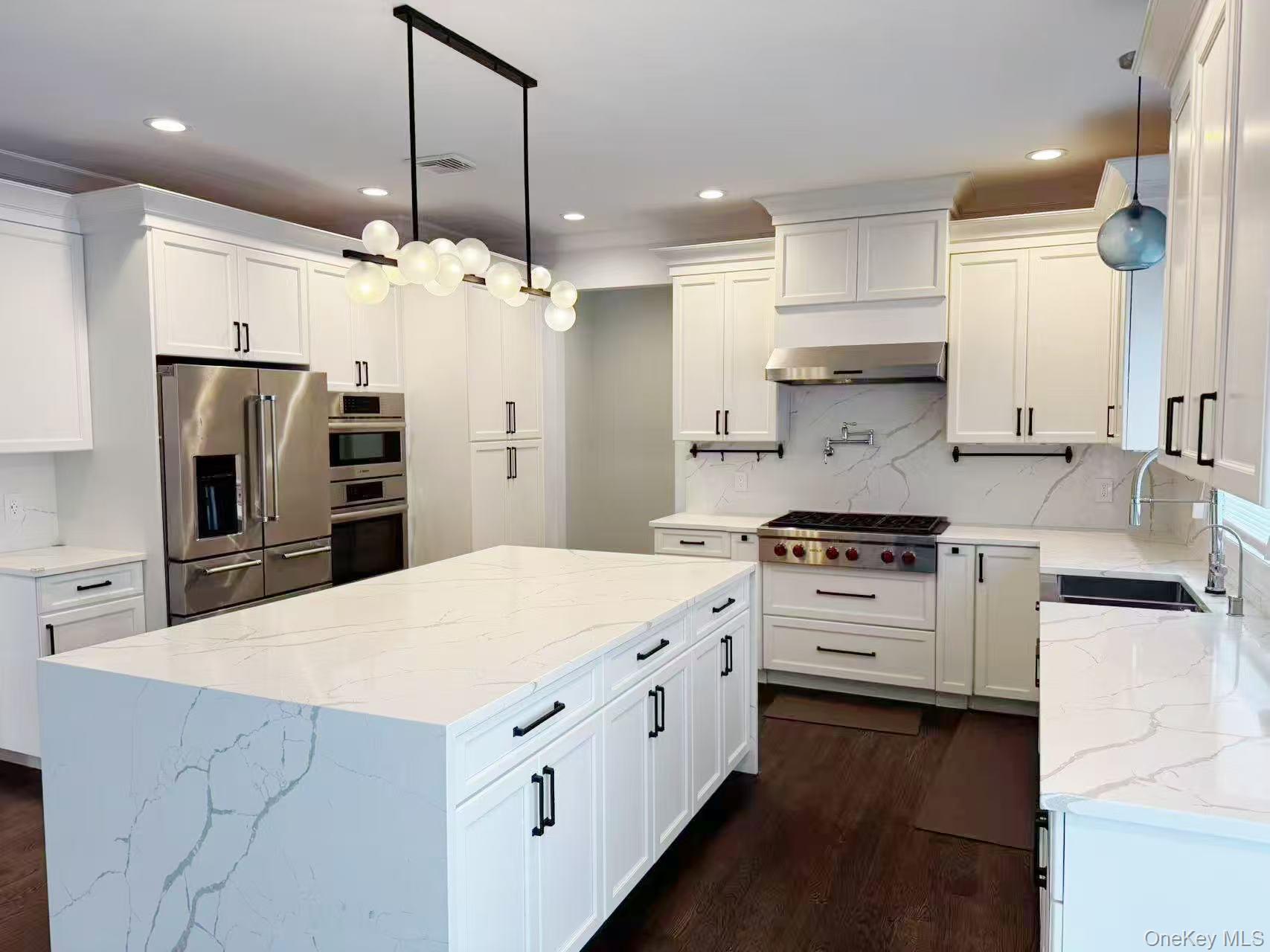 #6 photo, 60 Moss Lane, Jericho , NY 11753