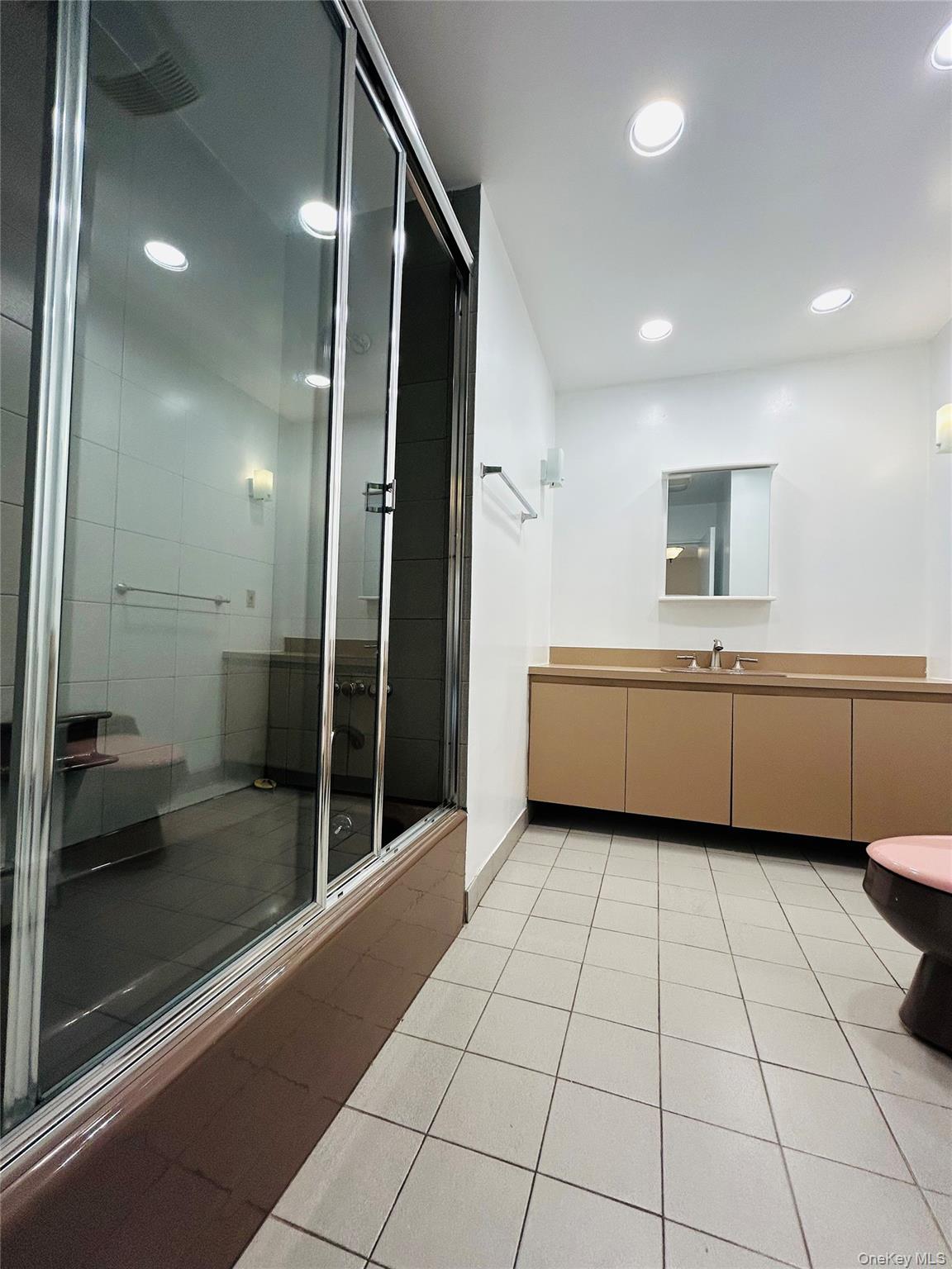 #9 photo, 16 Middle Lane, Jericho , NY 11753