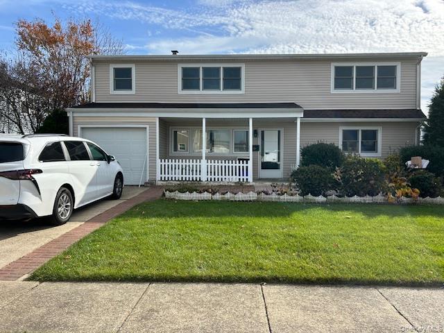 #1 photo, 962 Washington Street, Baldwin , NY 11510