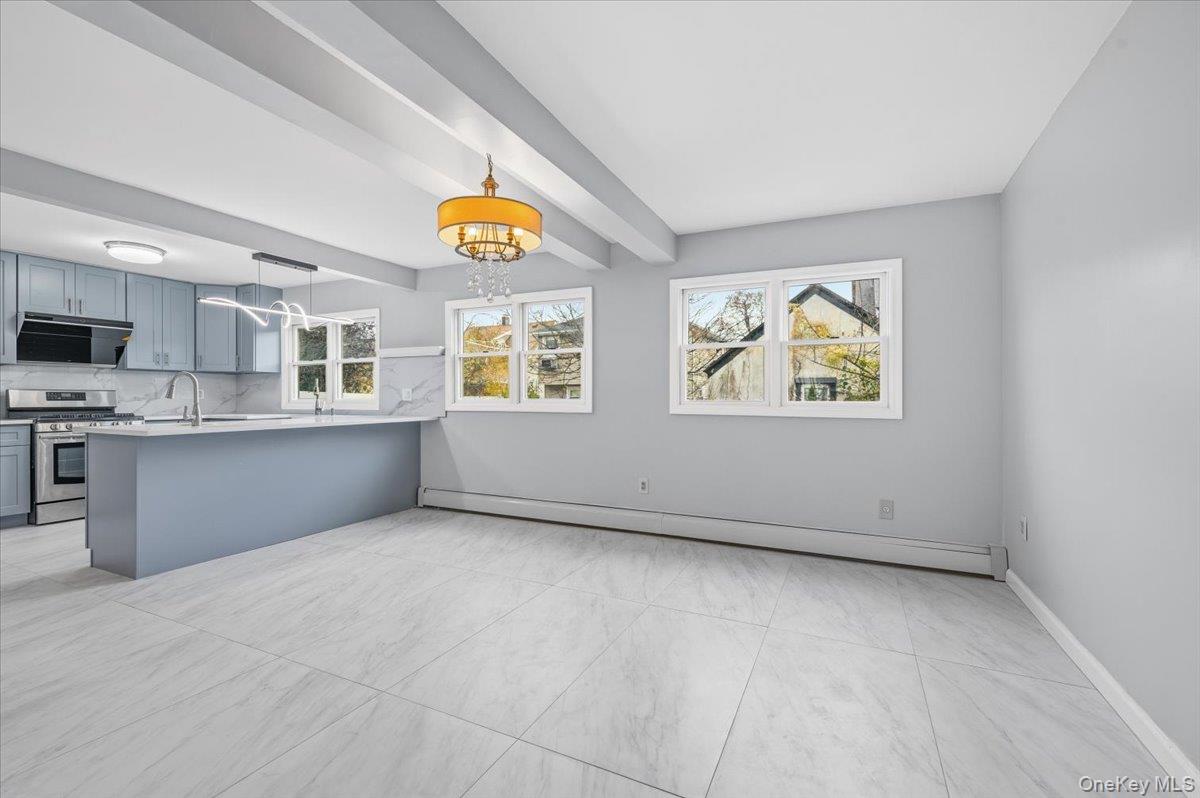 #17 photo, 962 Washington Street, Baldwin , NY 11510