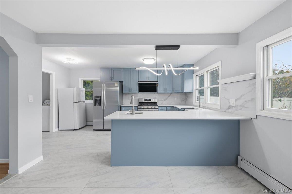 #19 photo, 962 Washington Street, Baldwin , NY 11510