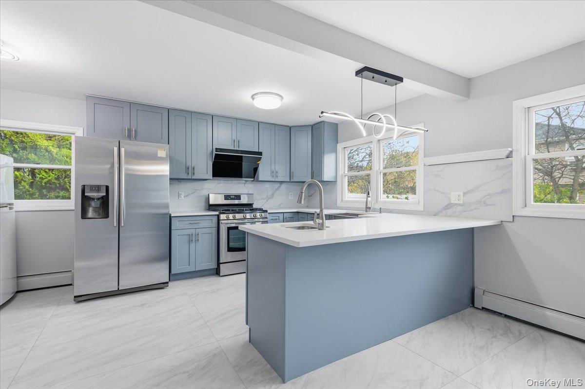 #20 photo, 962 Washington Street, Baldwin , NY 11510