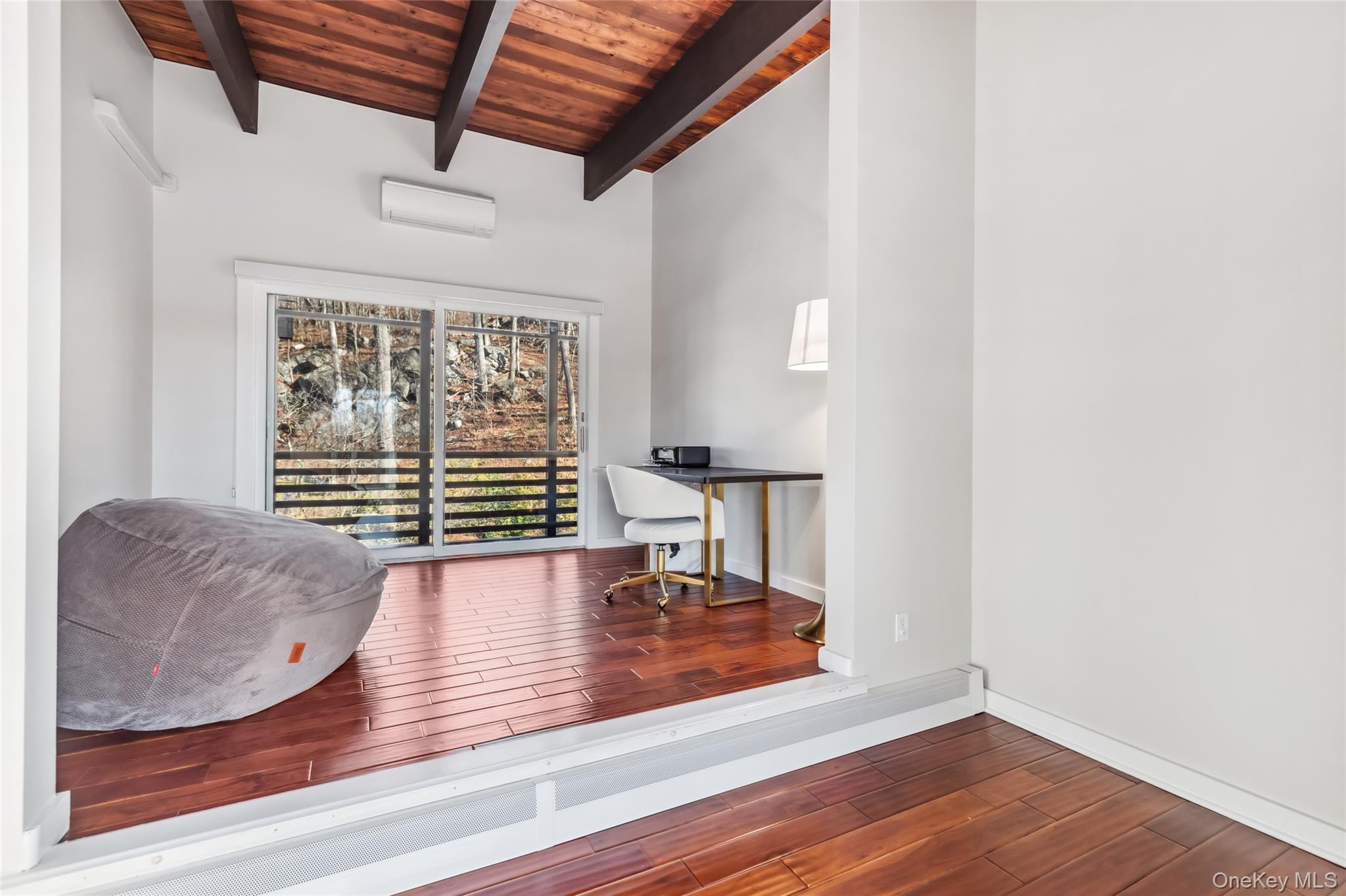 #19 photo, 53 Woods, Tuxedo Park , NY 10987