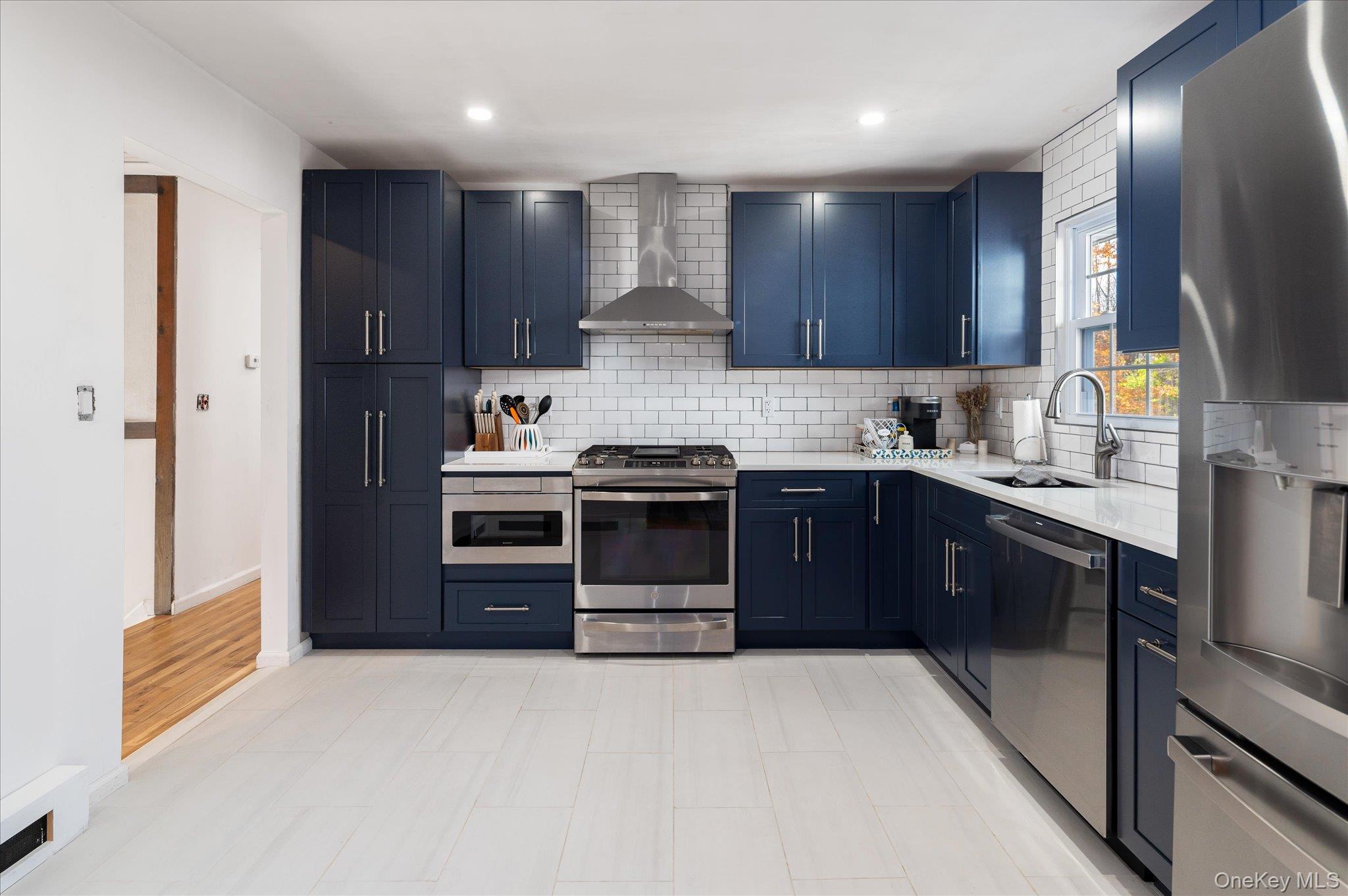 #3 photo, 40 Saint Michaels Terrace, Carmel , NY 10512