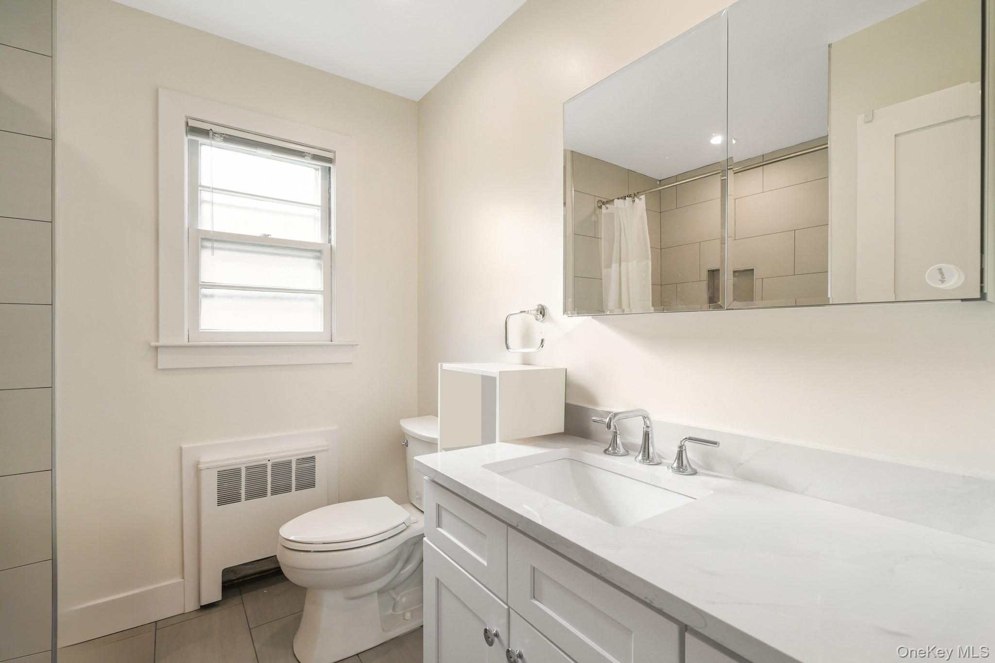 #8 photo, 18 Park Avenue, Irvington , NY 10533