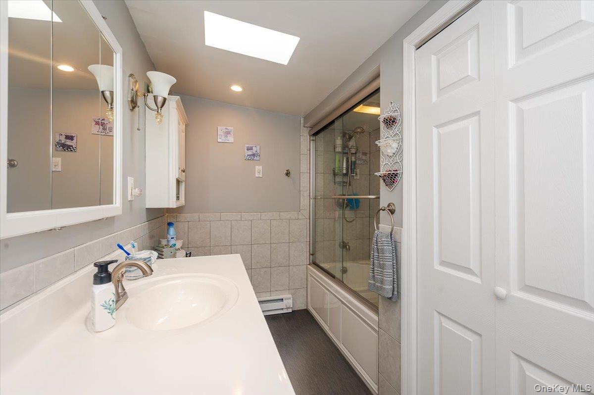 #8 photo, 20 Magnolia Place, Bronx , NY 10465