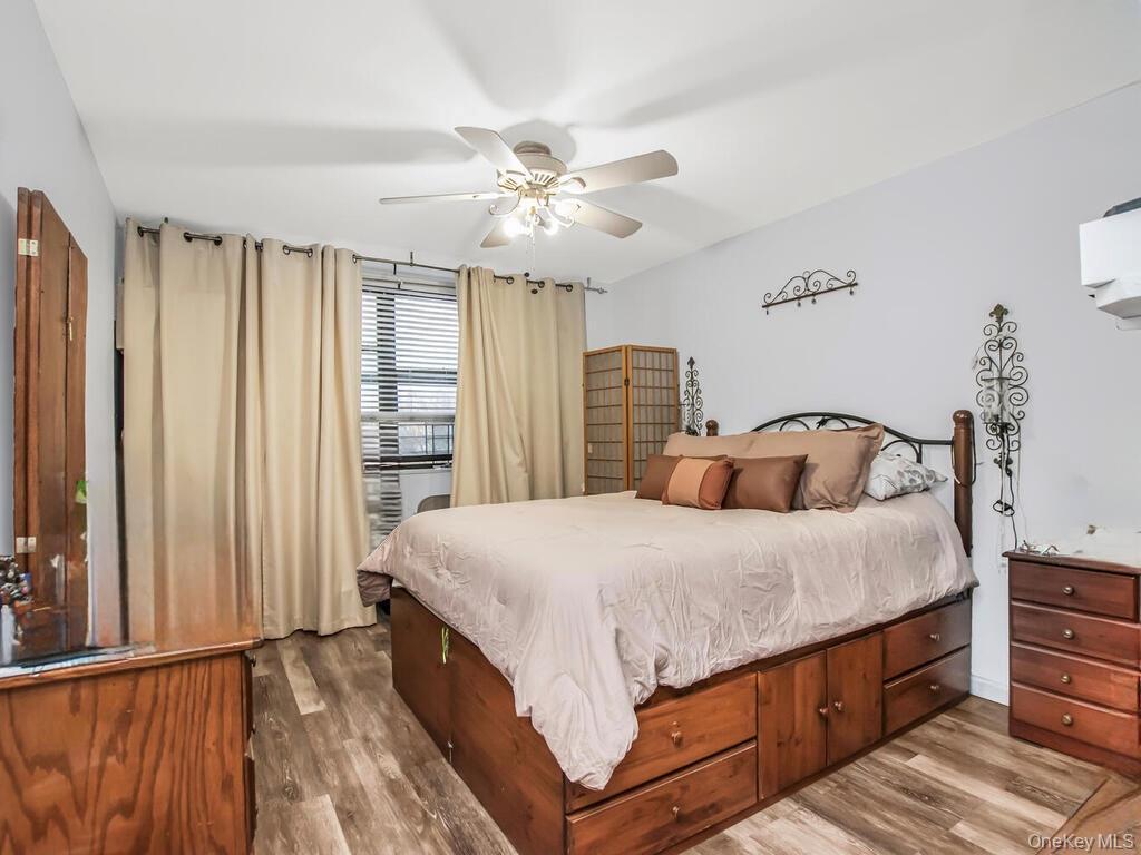 #10 photo, 1966 Newbold Avenue, Bronx , NY 10472