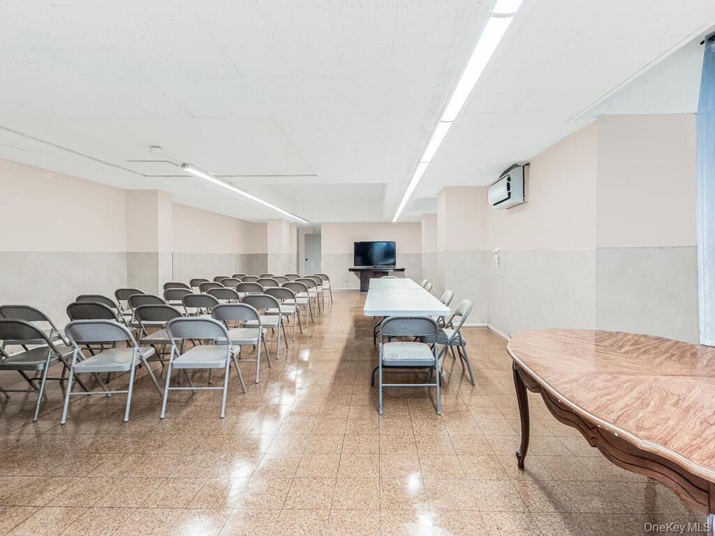 #11 photo, 1966 Newbold Avenue, Bronx , NY 10472