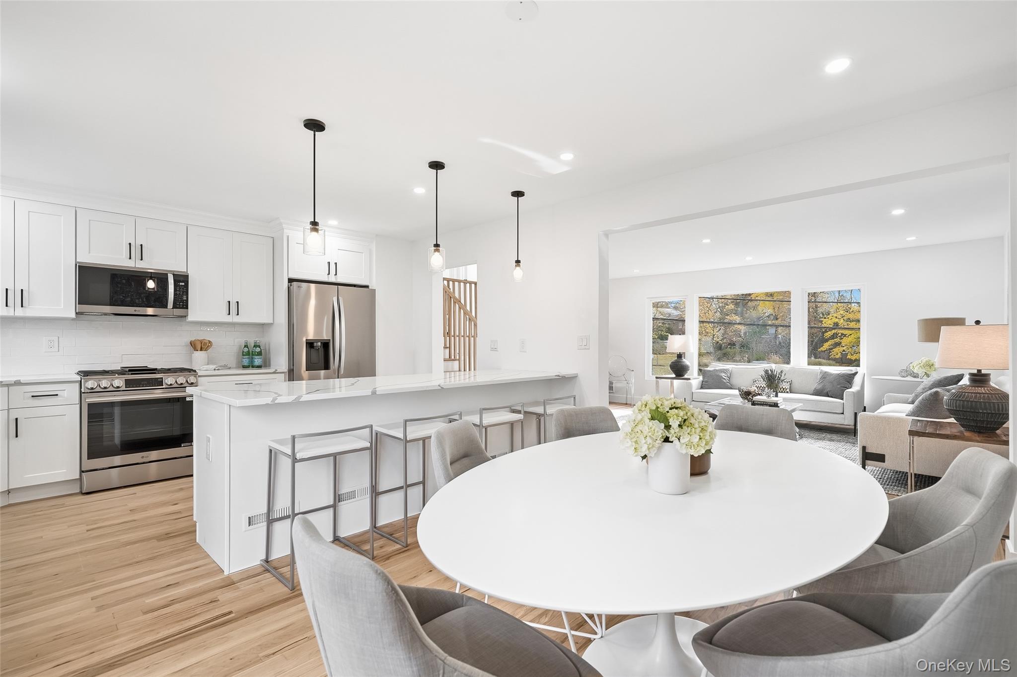 #11 photo, 2222 Boston Post Road, Larchmont , NY 10538