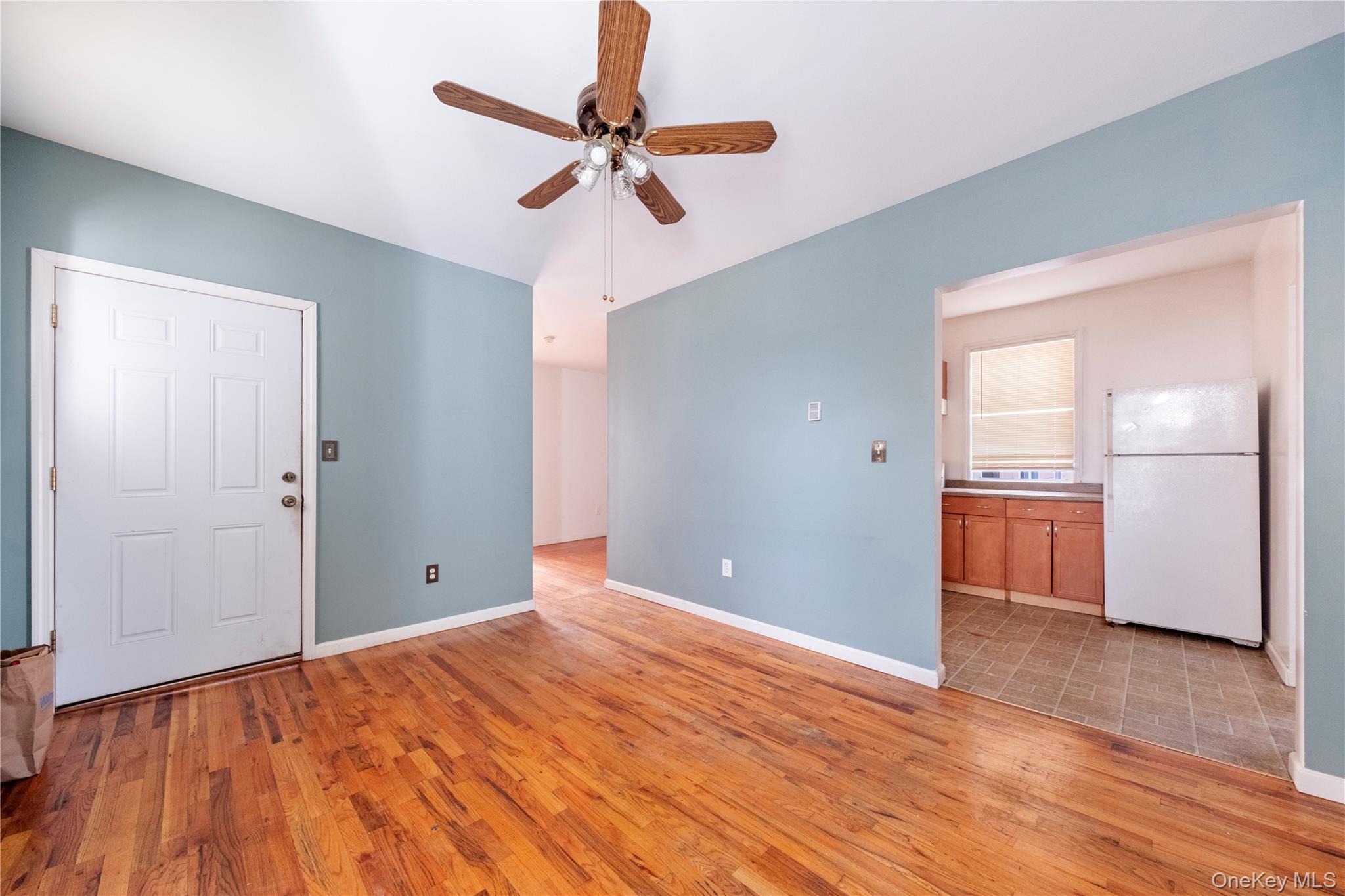 #11 photo, 68 Henry Avenue, Newburgh , NY 12550