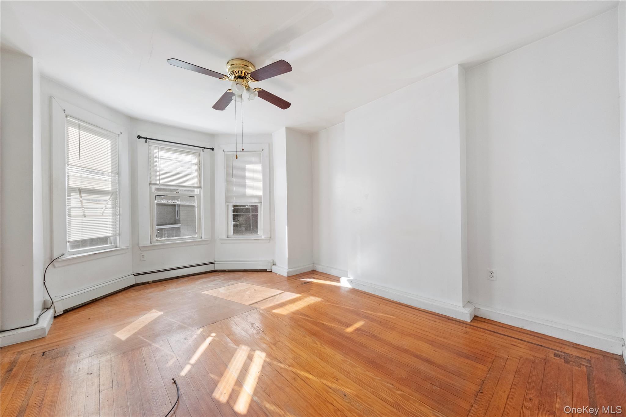 #19 photo, 68 Henry Avenue, Newburgh , NY 12550